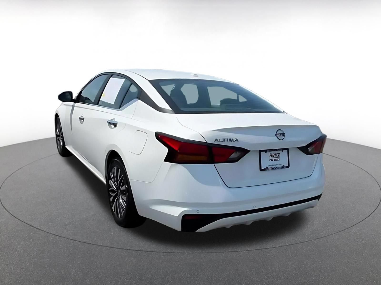 Thumbnail: 2025 Nissan Altima - 11