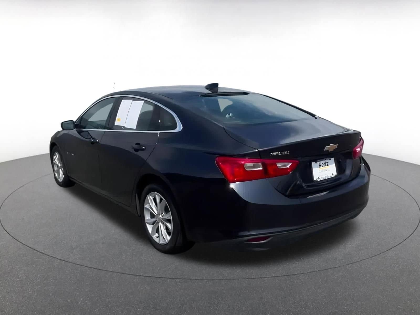 Thumbnail: 2023 Chevrolet Malibu - 11