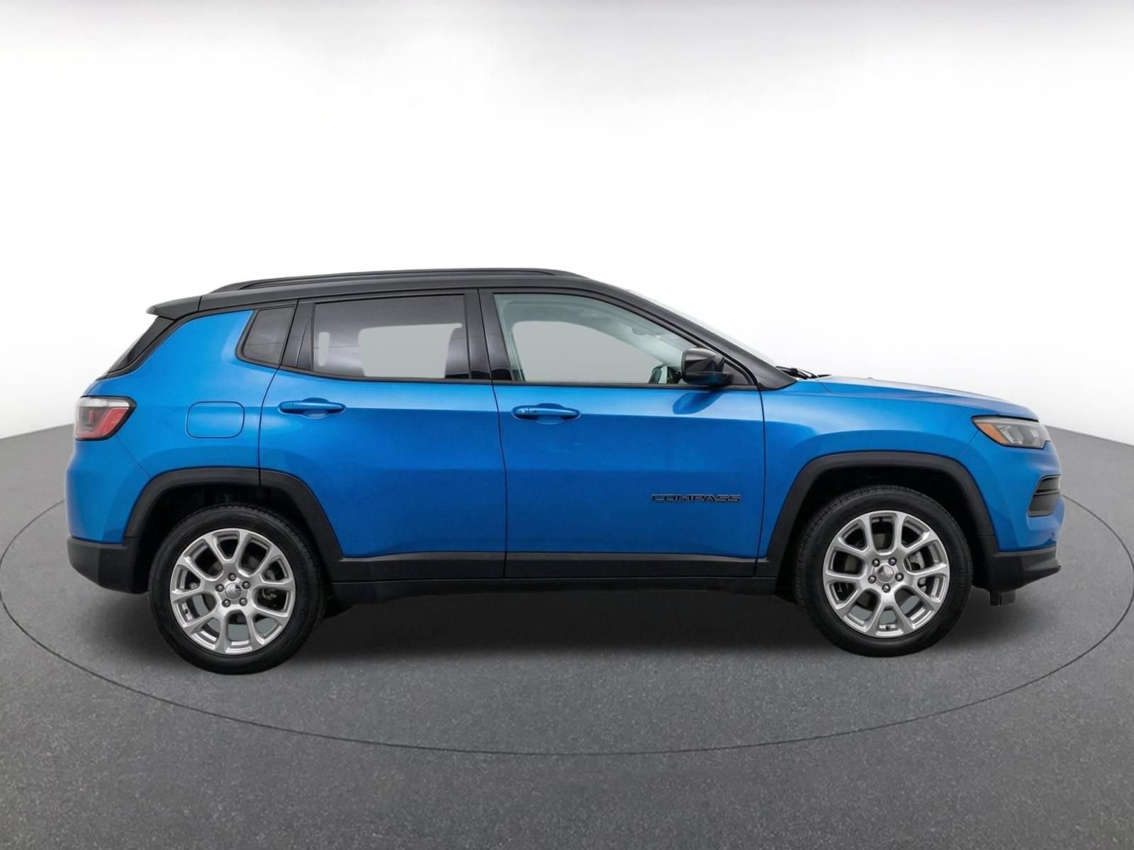Thumbnail: 2025 Jeep Compass - 21