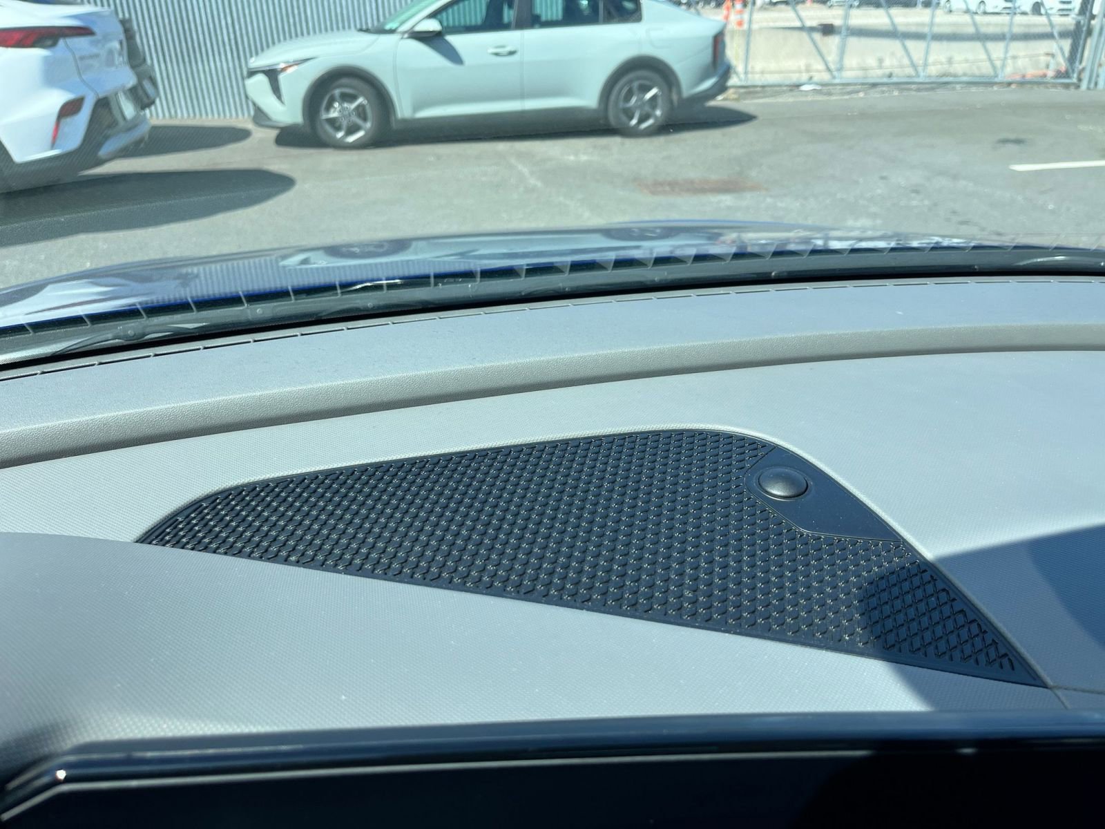 Thumbnail: 2025 Hyundai Elantra - 17