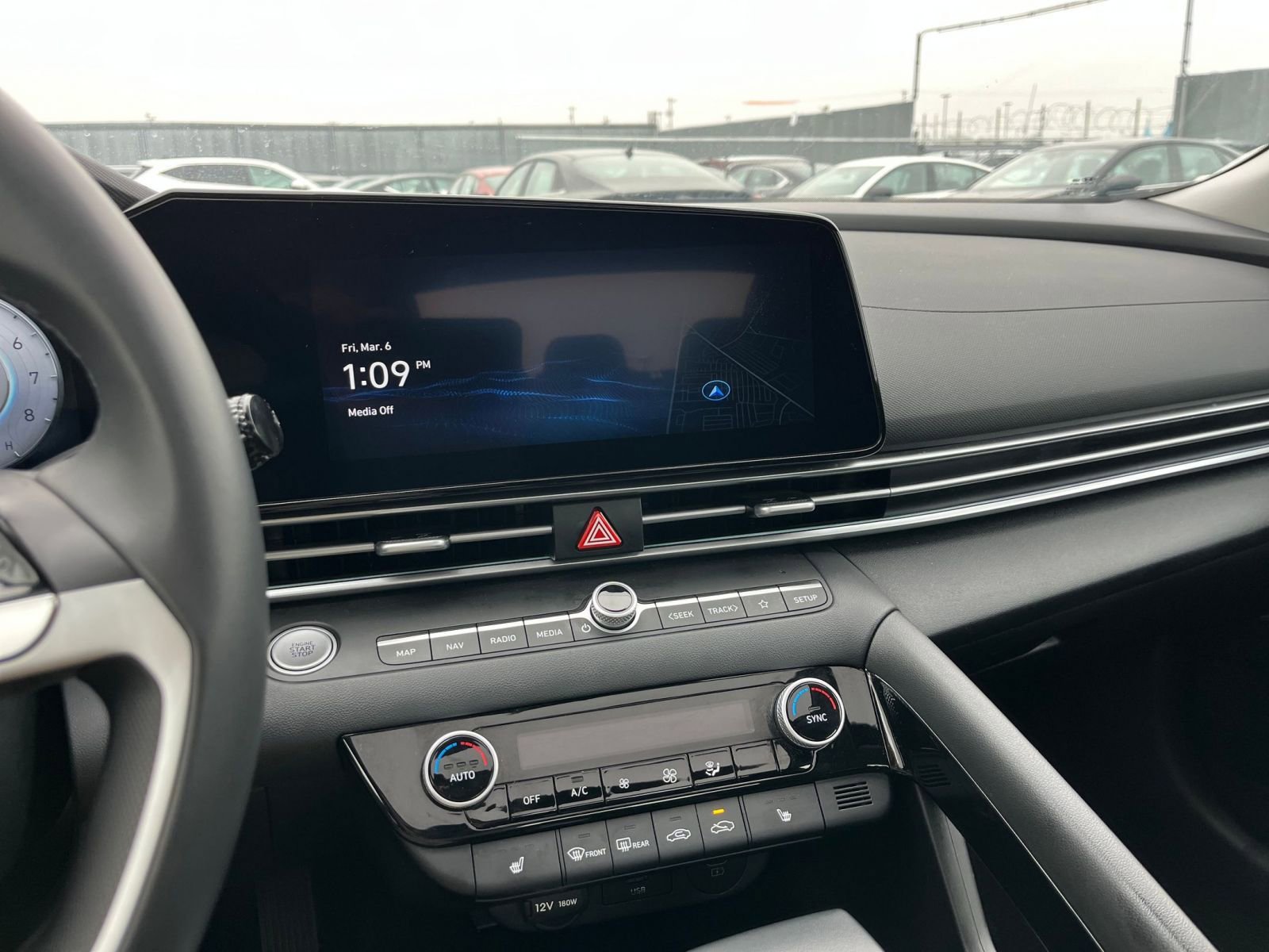 Thumbnail: 2025 Hyundai Elantra - 20