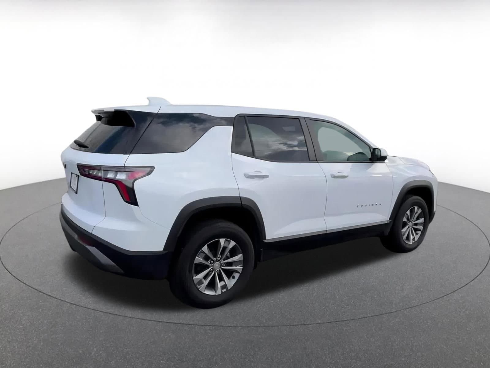 Thumbnail: 2025 Chevrolet Equinox - 13