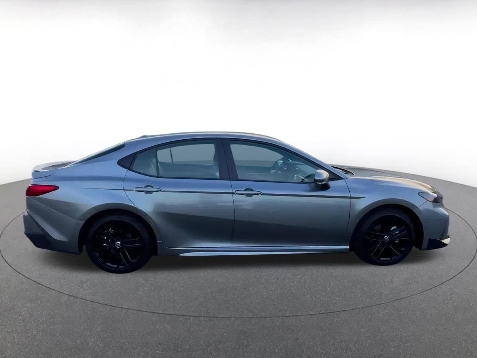 Thumbnail: 2025 Toyota Camry - 16