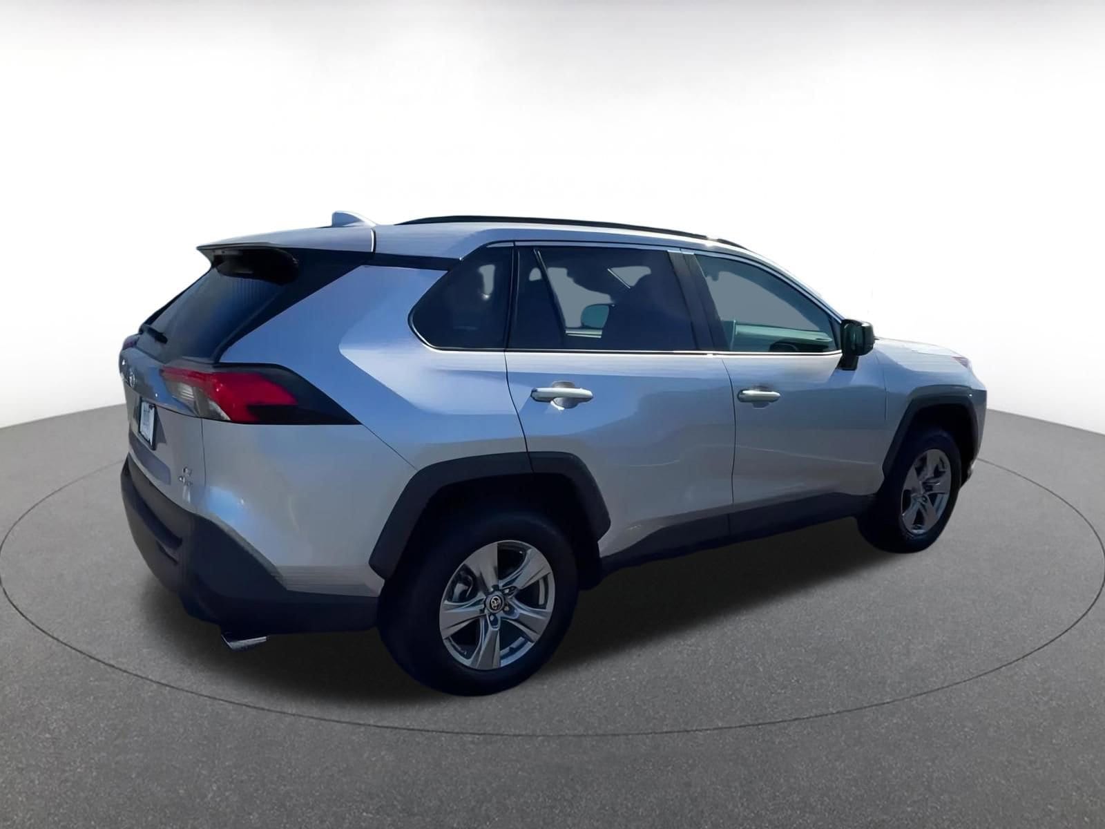 Thumbnail: 2025 Toyota RAV4 - 15