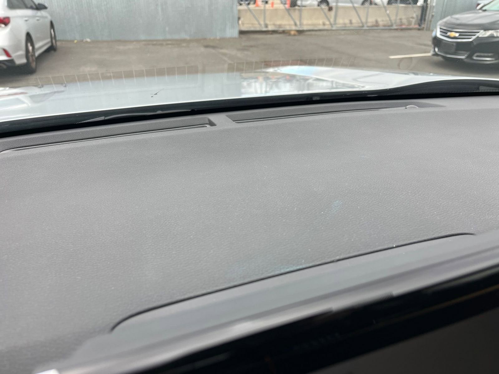 Thumbnail: 2025 Toyota RAV4 - 18