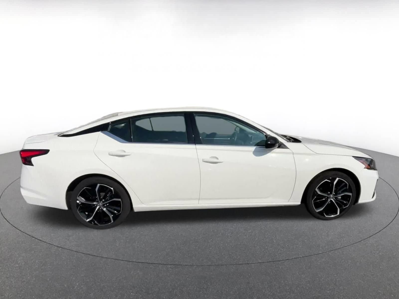 Thumbnail: 2025 Nissan Altima - 13