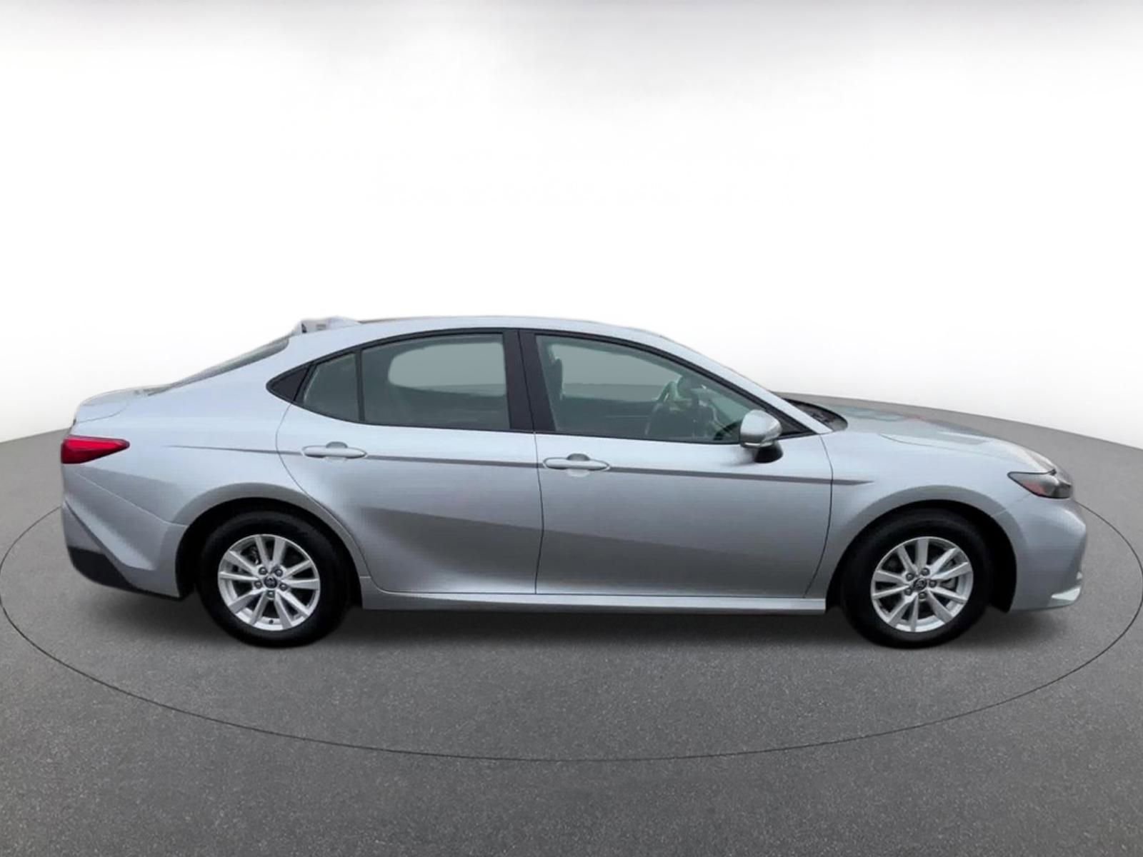 Thumbnail: 2025 Toyota Camry - 16