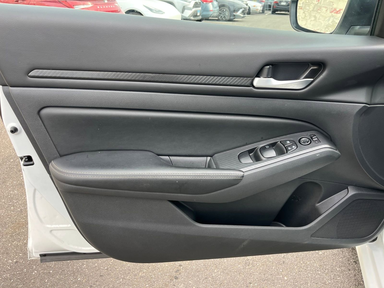 Thumbnail: 2025 Nissan Altima - 18