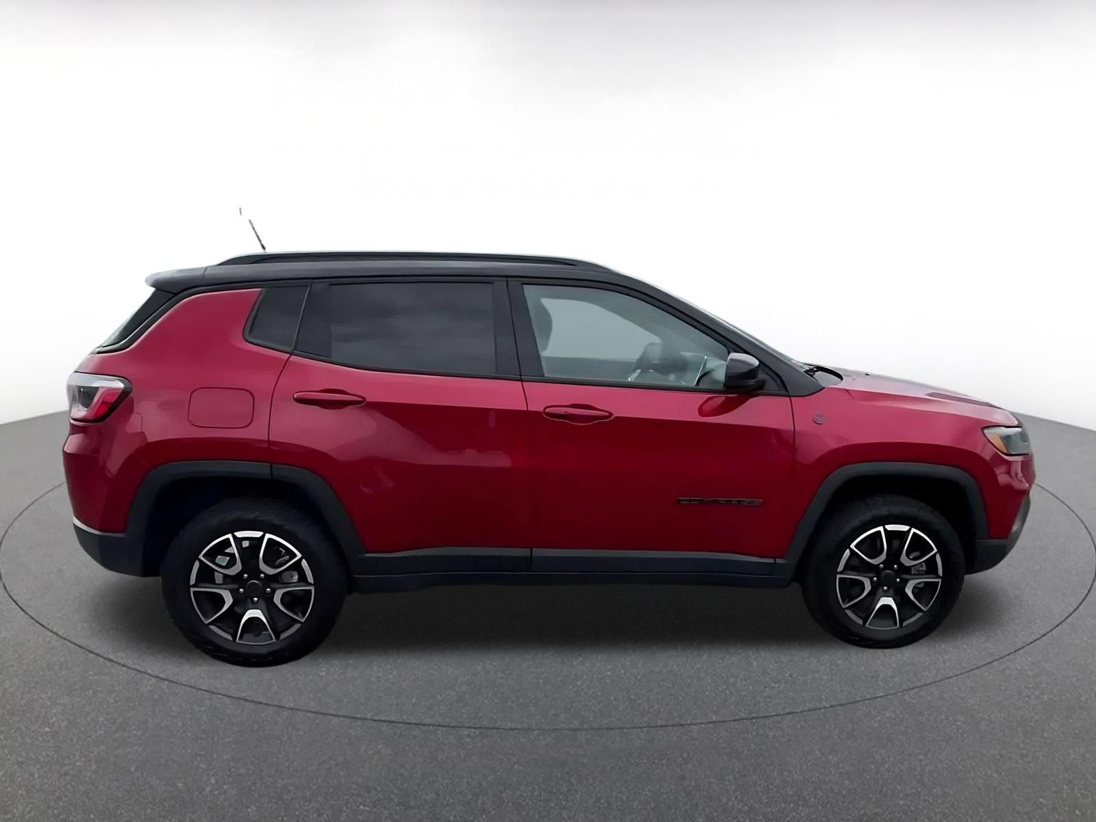 Thumbnail: 2025 Jeep Compass - 15