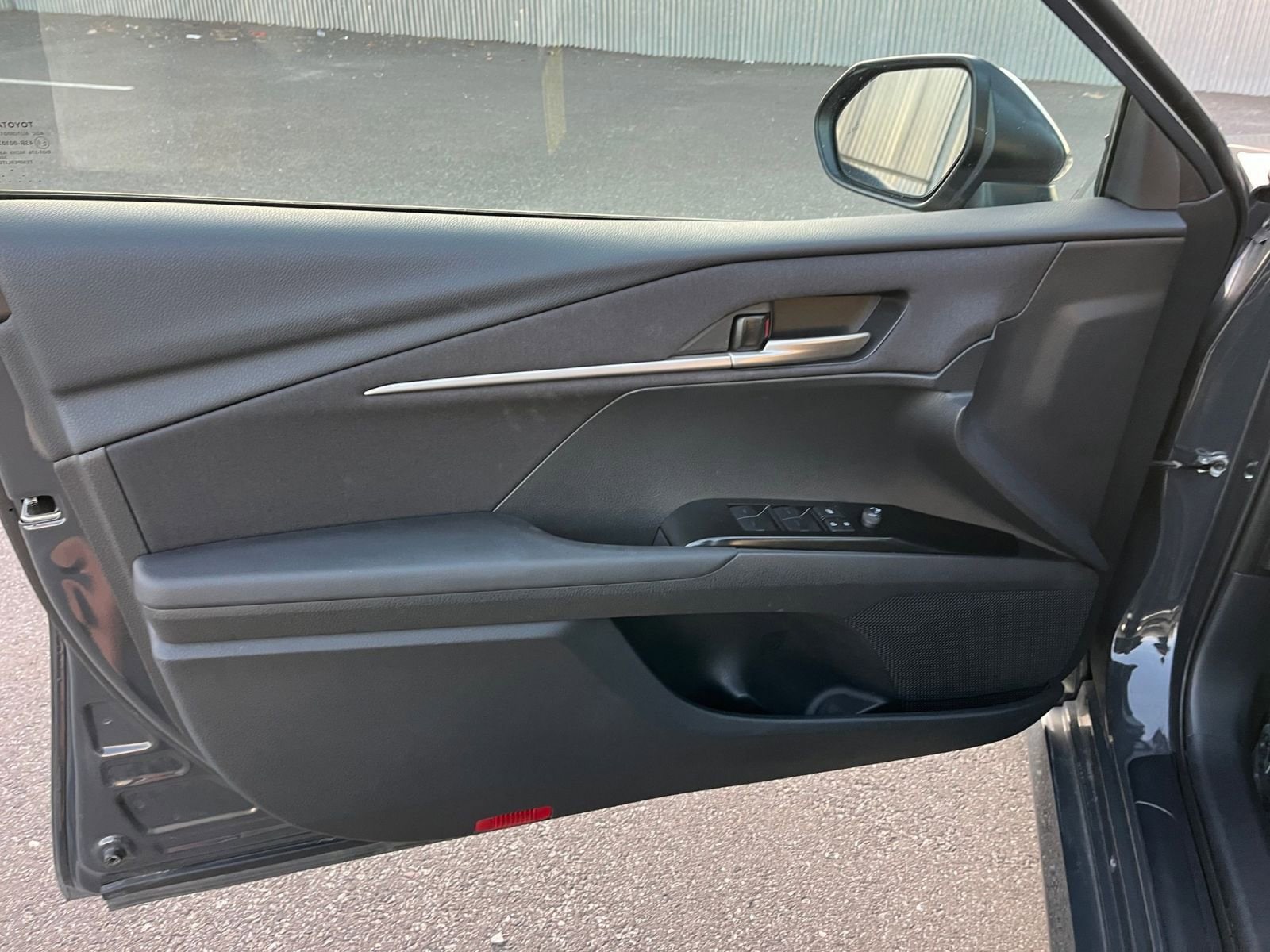 Thumbnail: 2025 Toyota Camry - 20