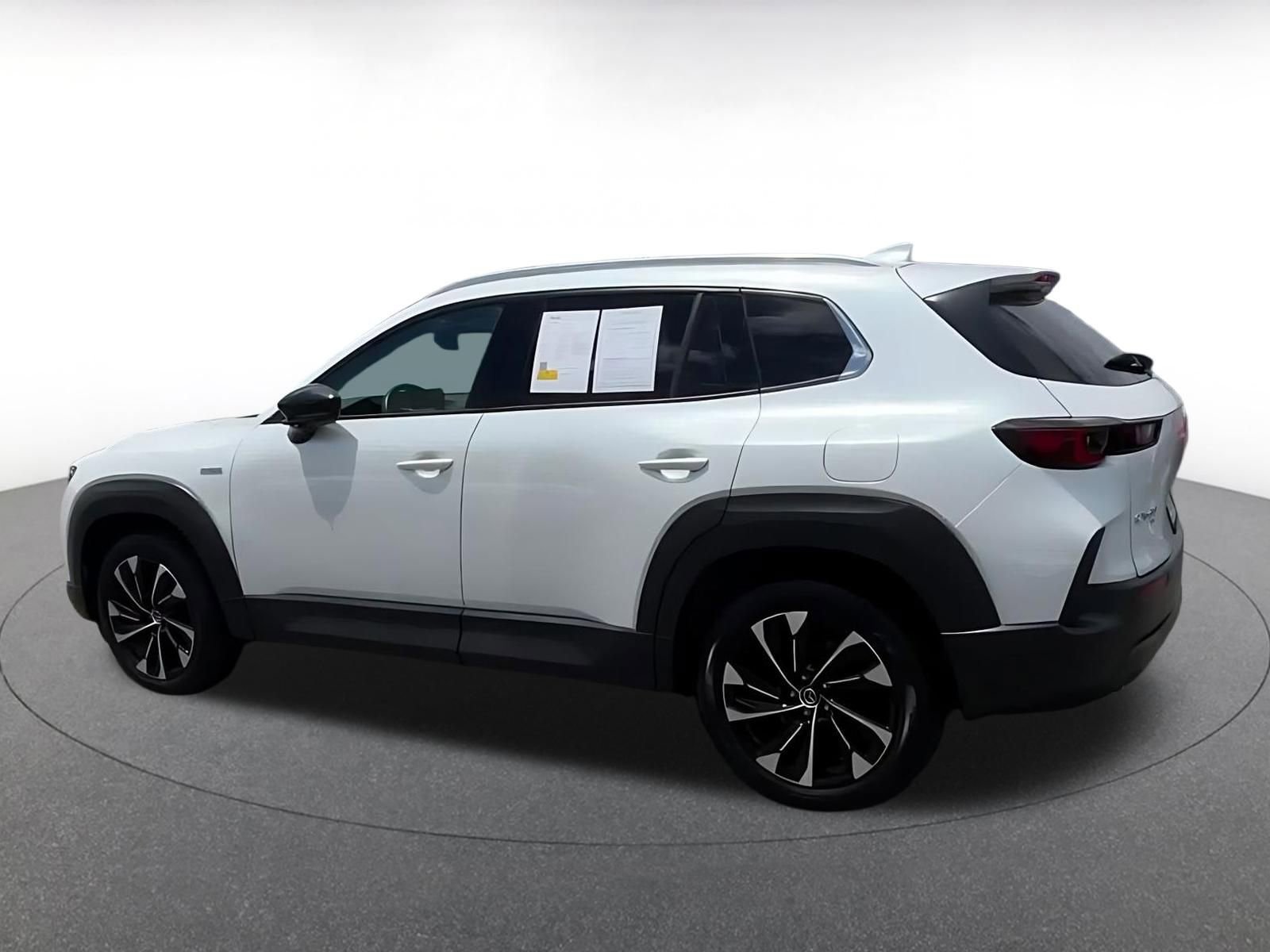 Thumbnail: 2025 Mazda CX-50 - 10