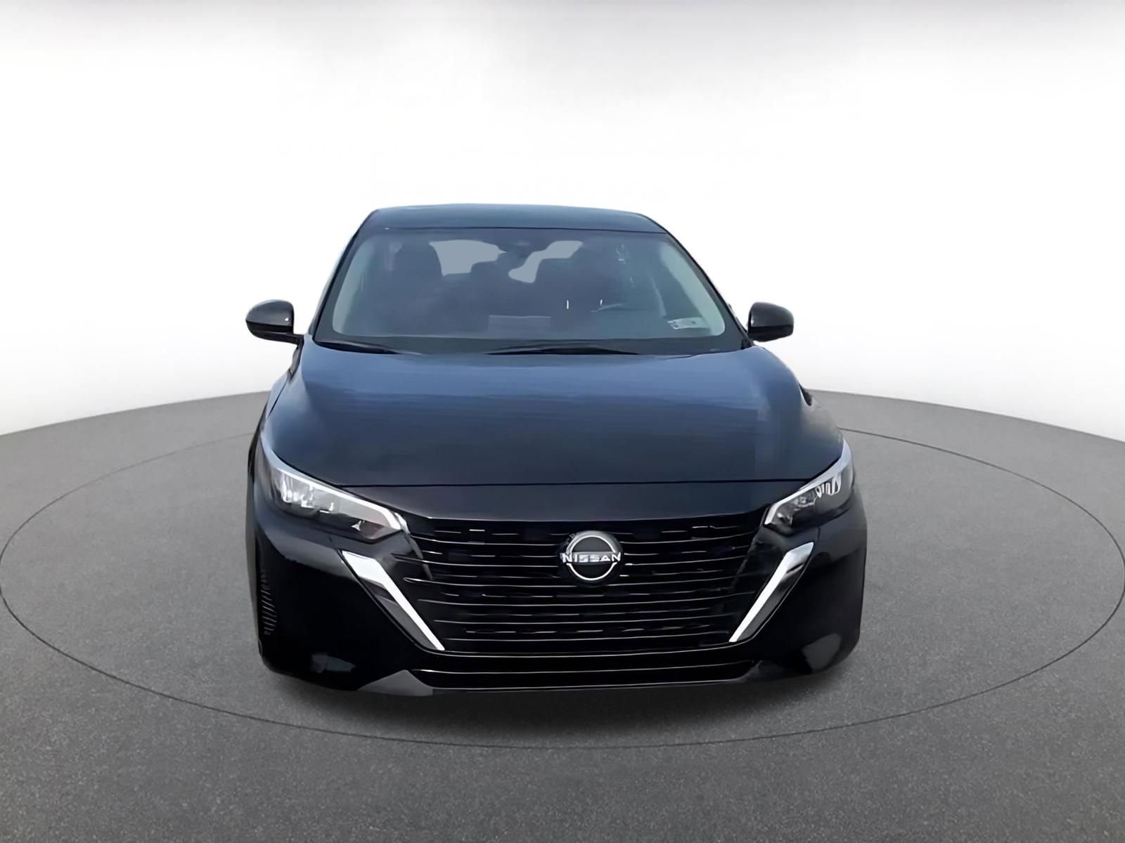 Thumbnail: 2025 Nissan Sentra - 5