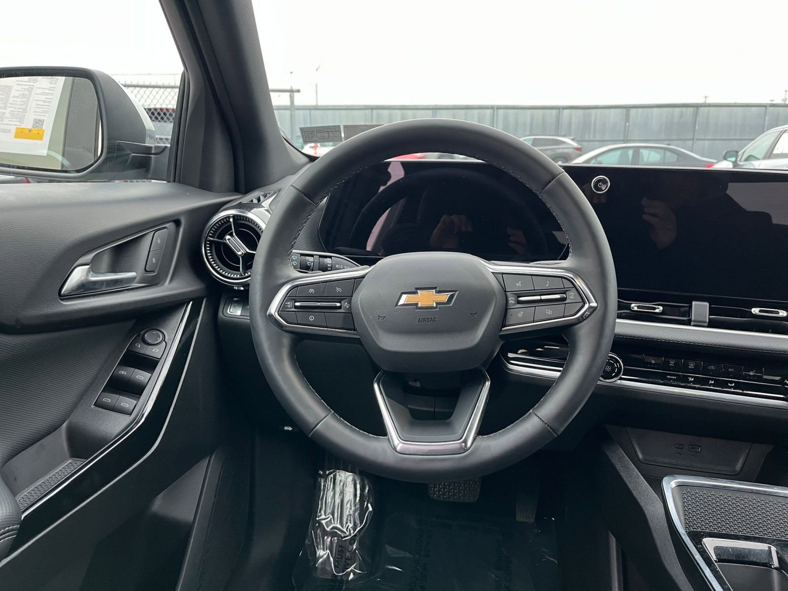 Thumbnail: 2025 Chevrolet Equinox - 27