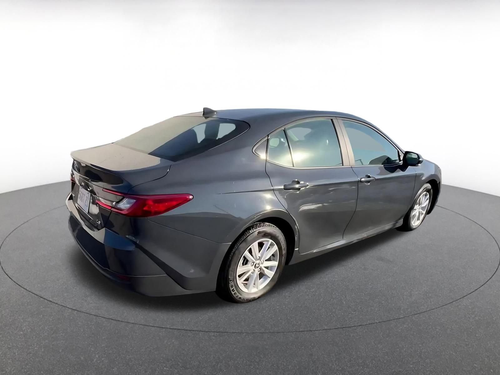 Thumbnail: 2025 Toyota Camry - 12