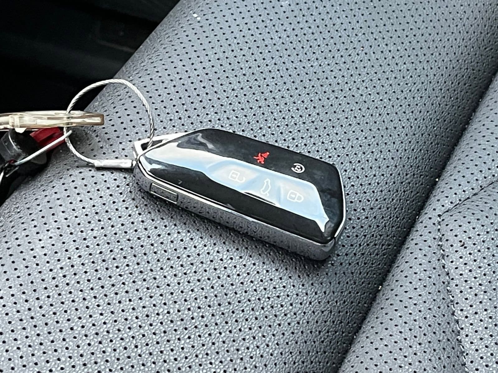 Thumbnail: 2025 Volkswagen Atlas - 22