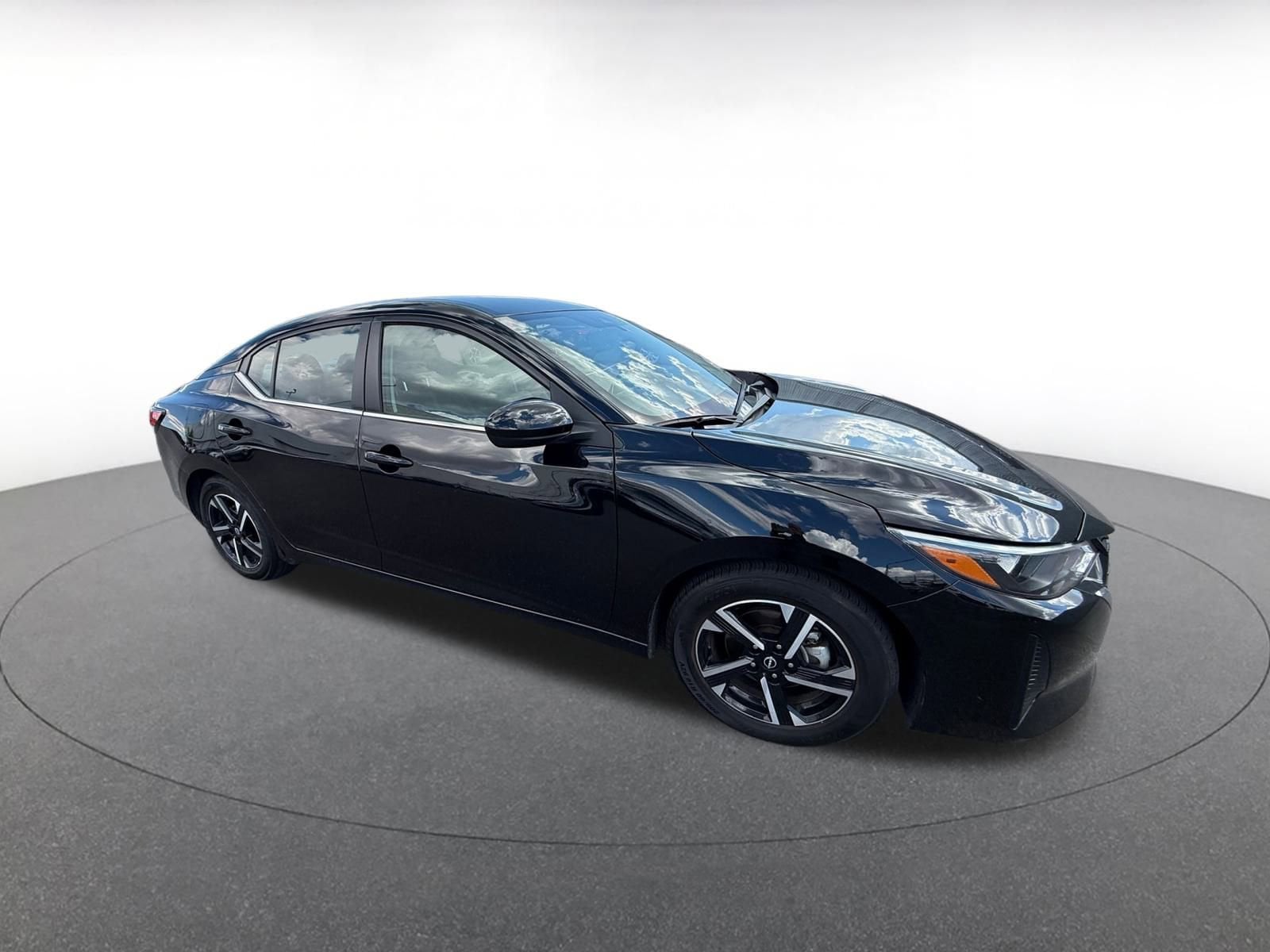 Thumbnail: 2024 Nissan Sentra - 1