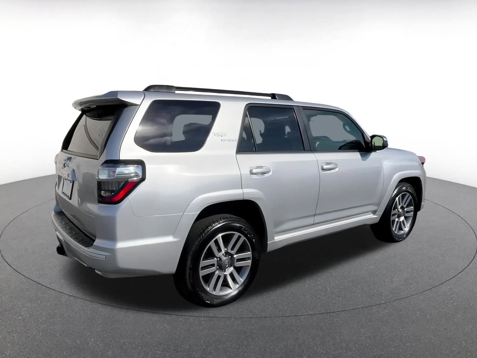 Thumbnail: 2024 Toyota 4Runner - 15