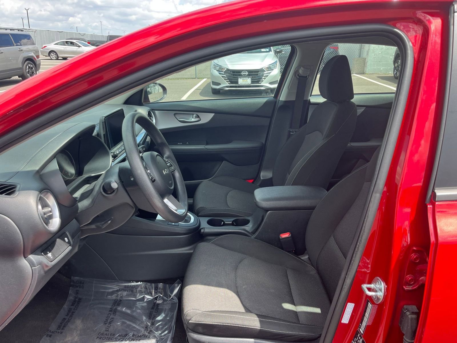 Thumbnail: 2024 Kia Forte - 25