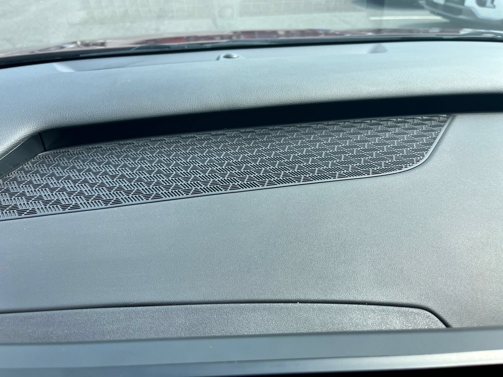 Thumbnail: 2026 Kia Carnival - 17