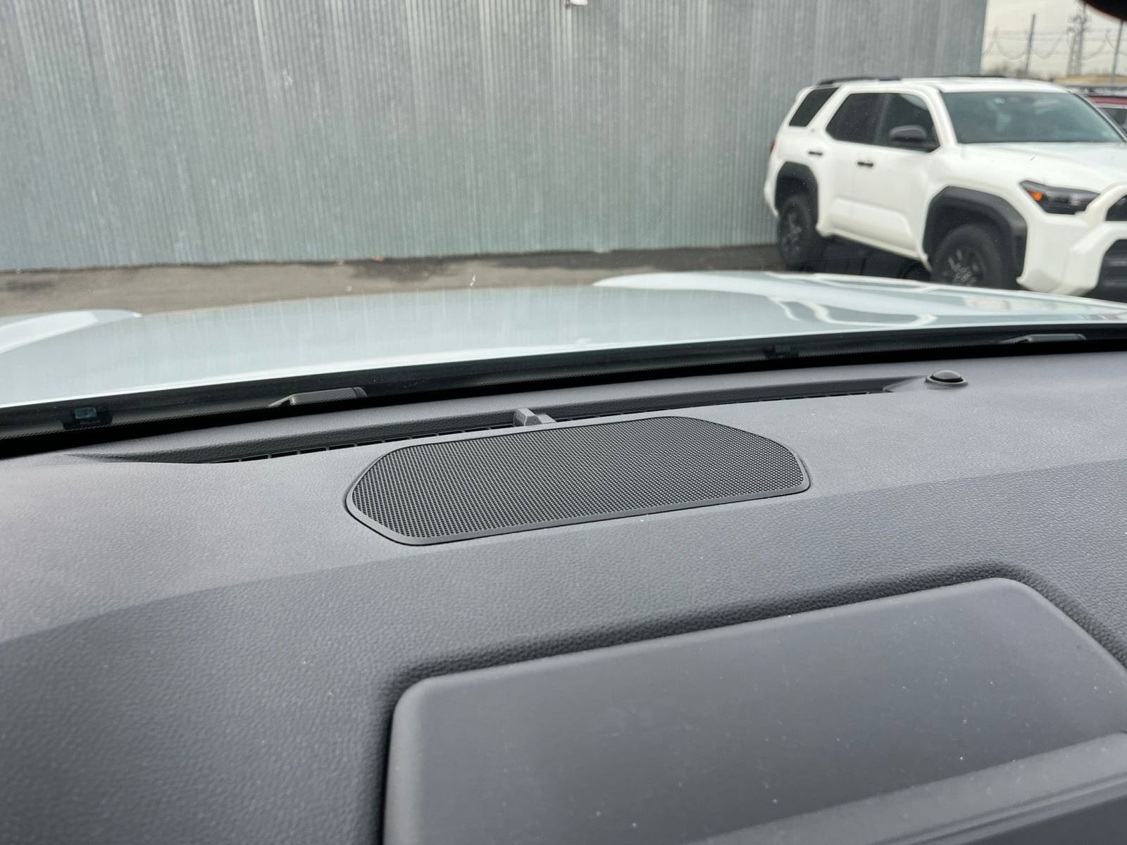 Thumbnail: 2025 Toyota 4Runner - 18