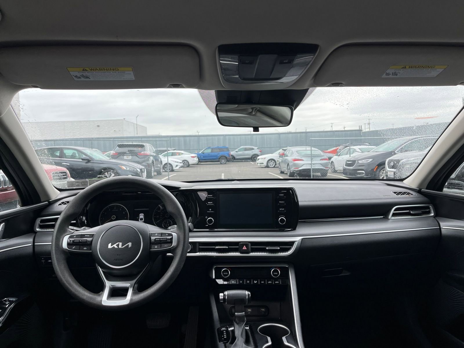 Thumbnail: 2023 Kia K5 - 32
