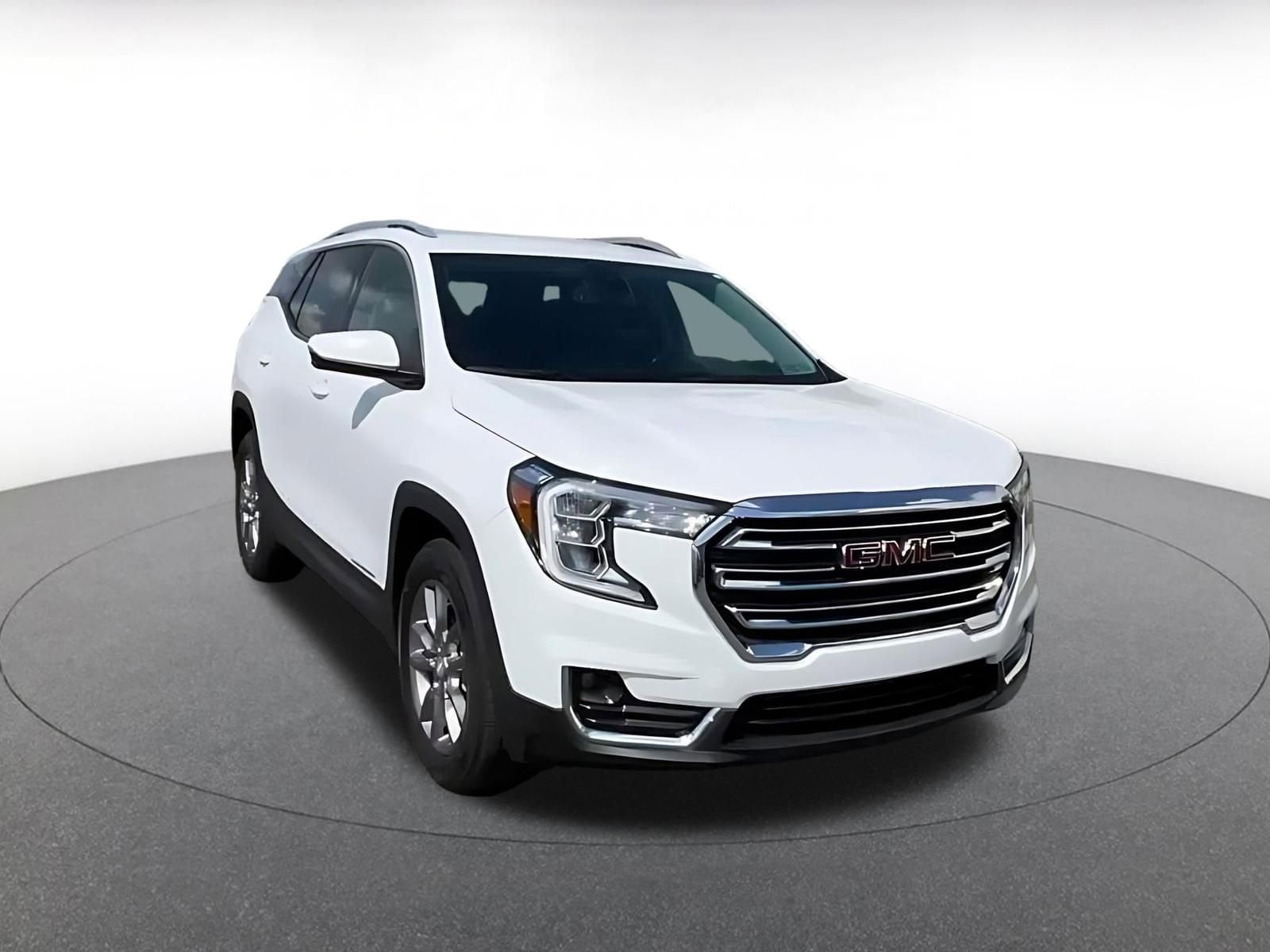 Thumbnail: 2024 GMC Terrain - 3