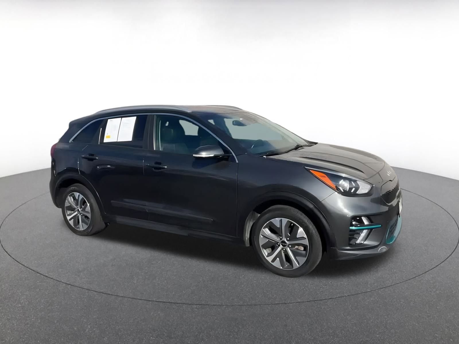 Thumbnail: 2022 Kia Niro - 2