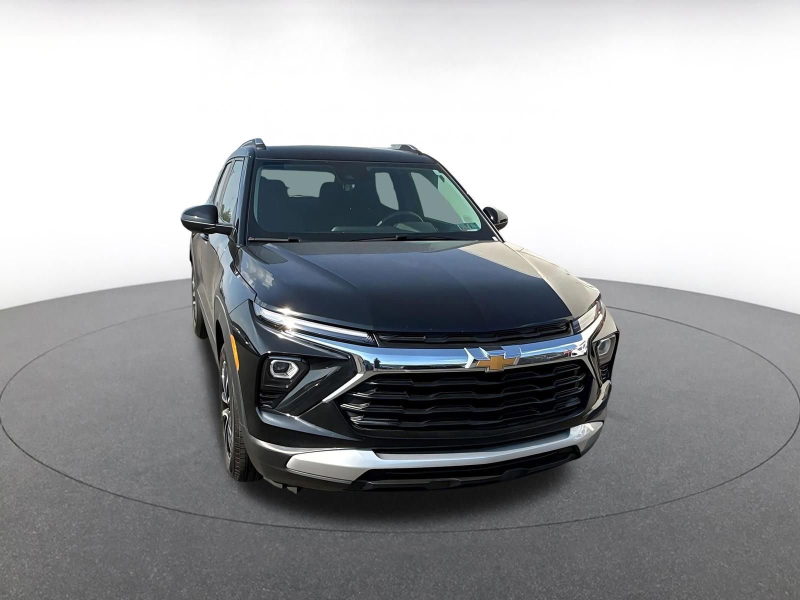 Thumbnail: 2025 Chevrolet TrailBlazer - 2