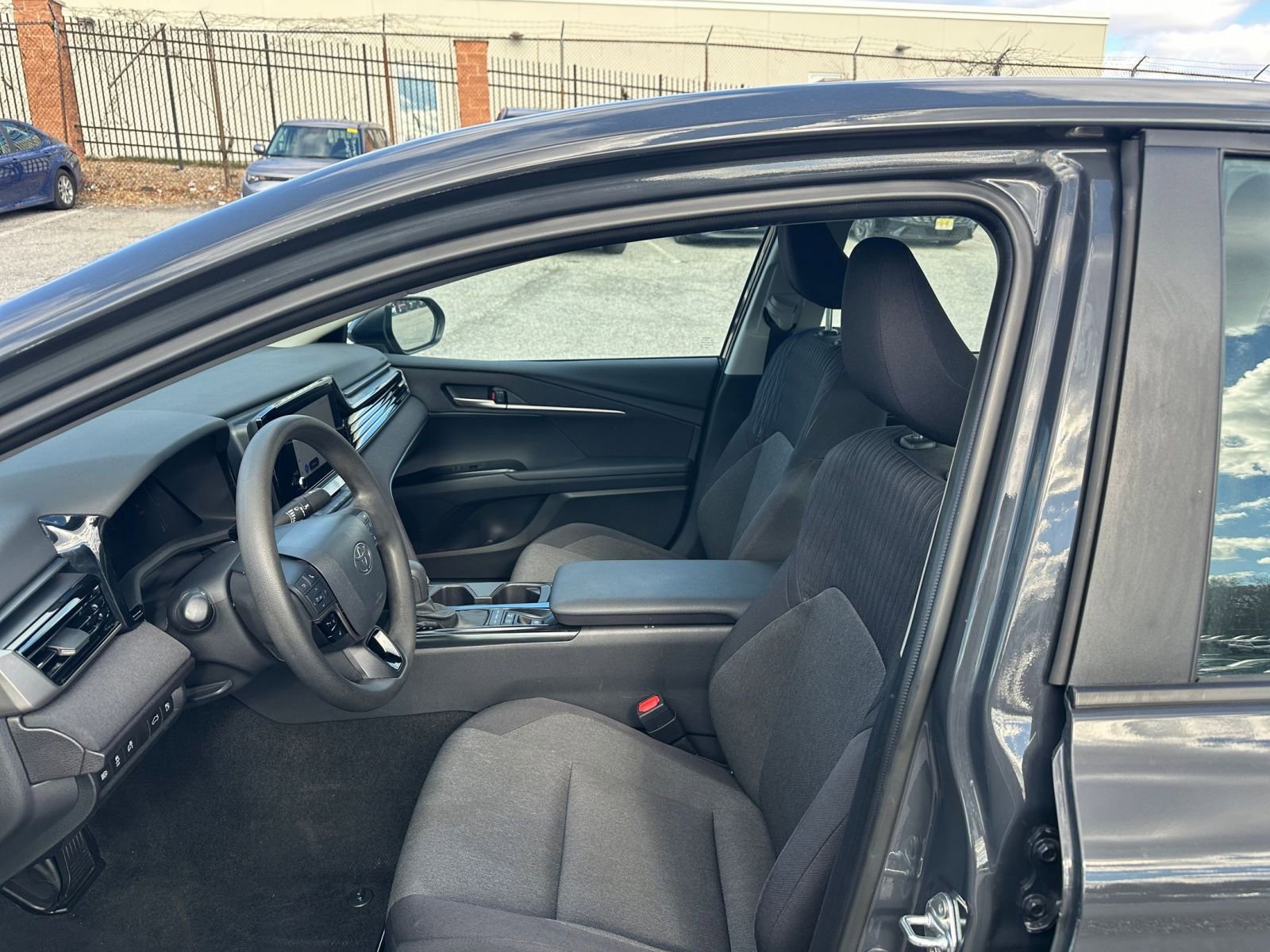 Thumbnail: 2025 Toyota Camry - 26