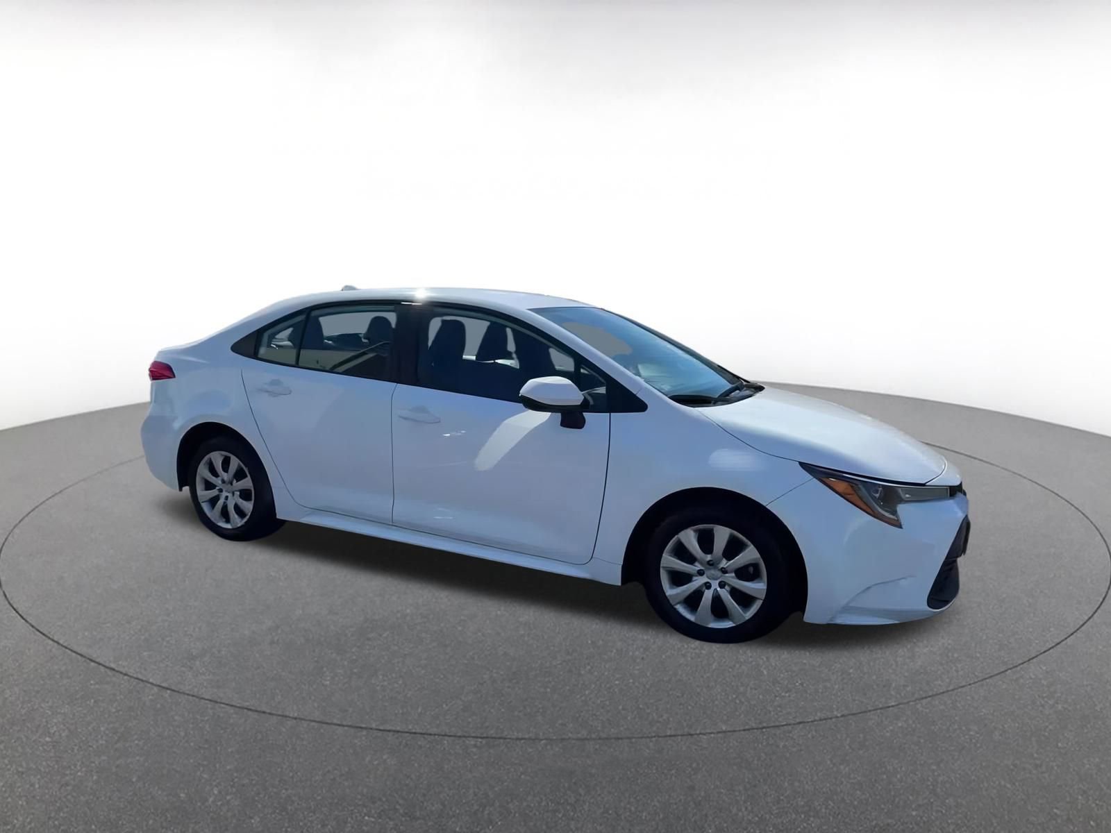 Thumbnail: 2024 Toyota Corolla - 2
