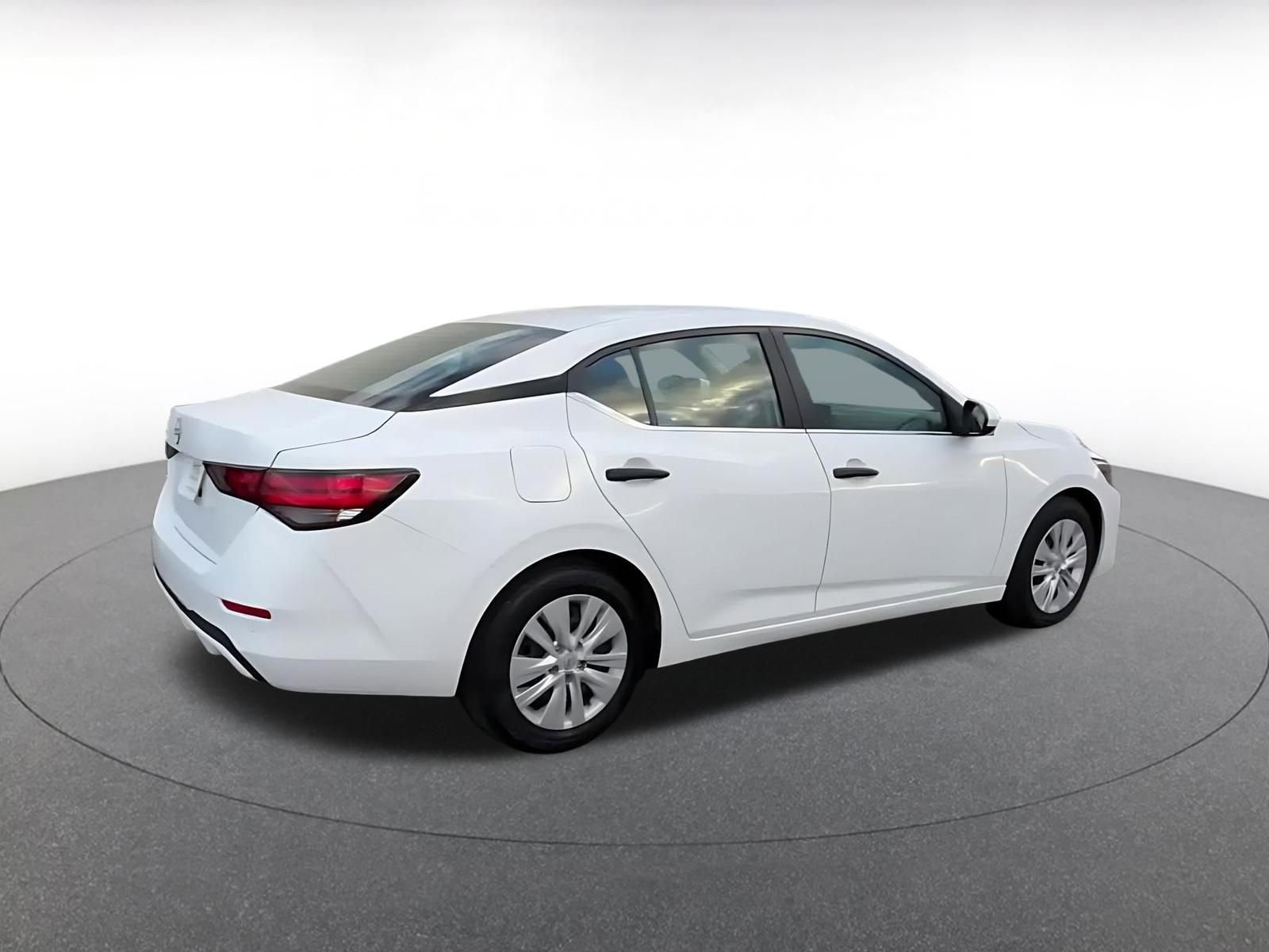 Thumbnail: 2025 Nissan Sentra - 15