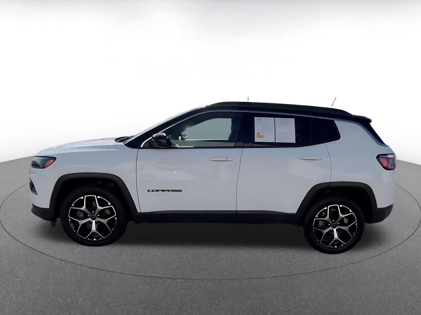 Thumbnail: 2025 Jeep Compass - 8