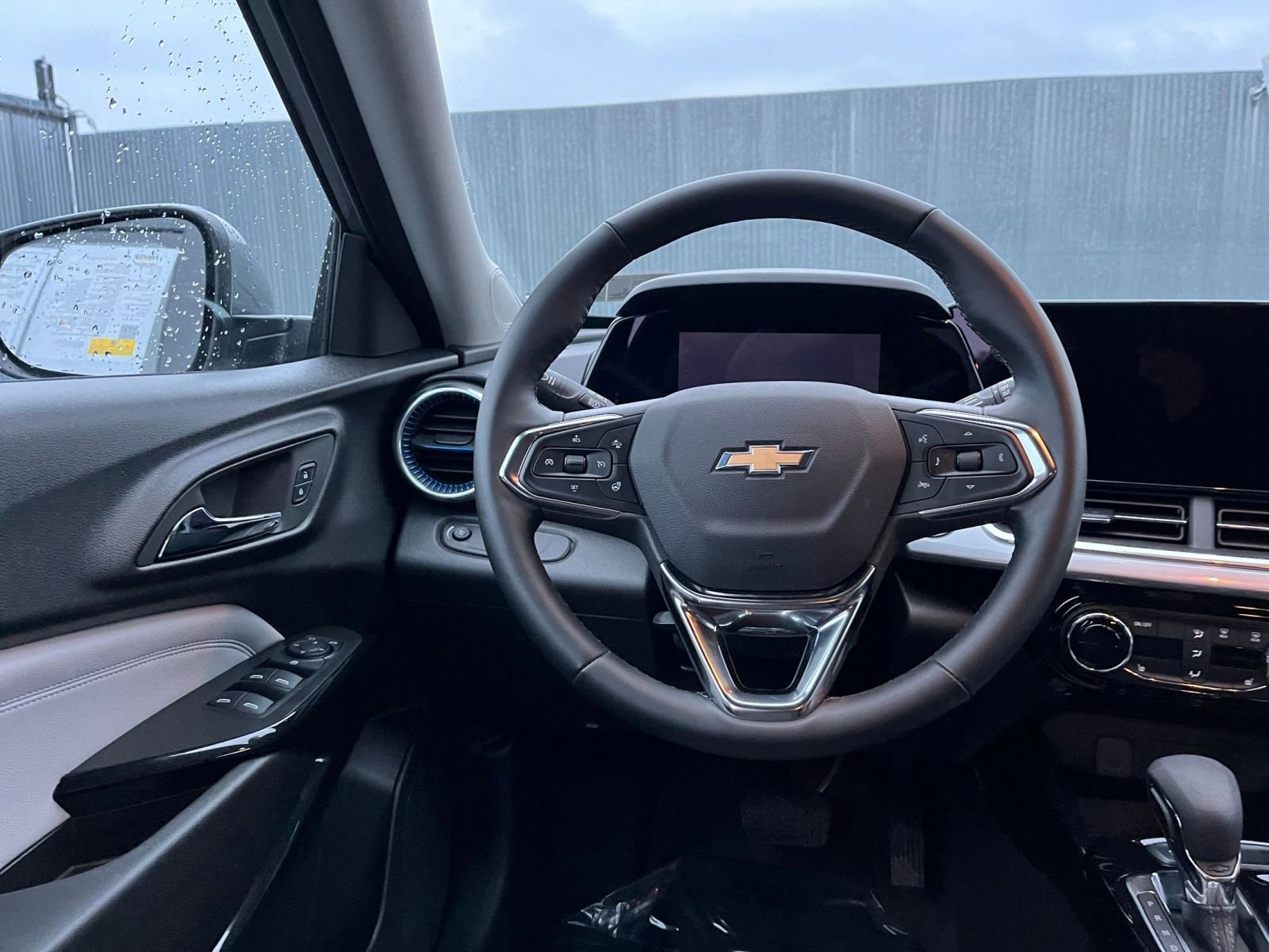 Thumbnail: 2025 Chevrolet Trax - 27