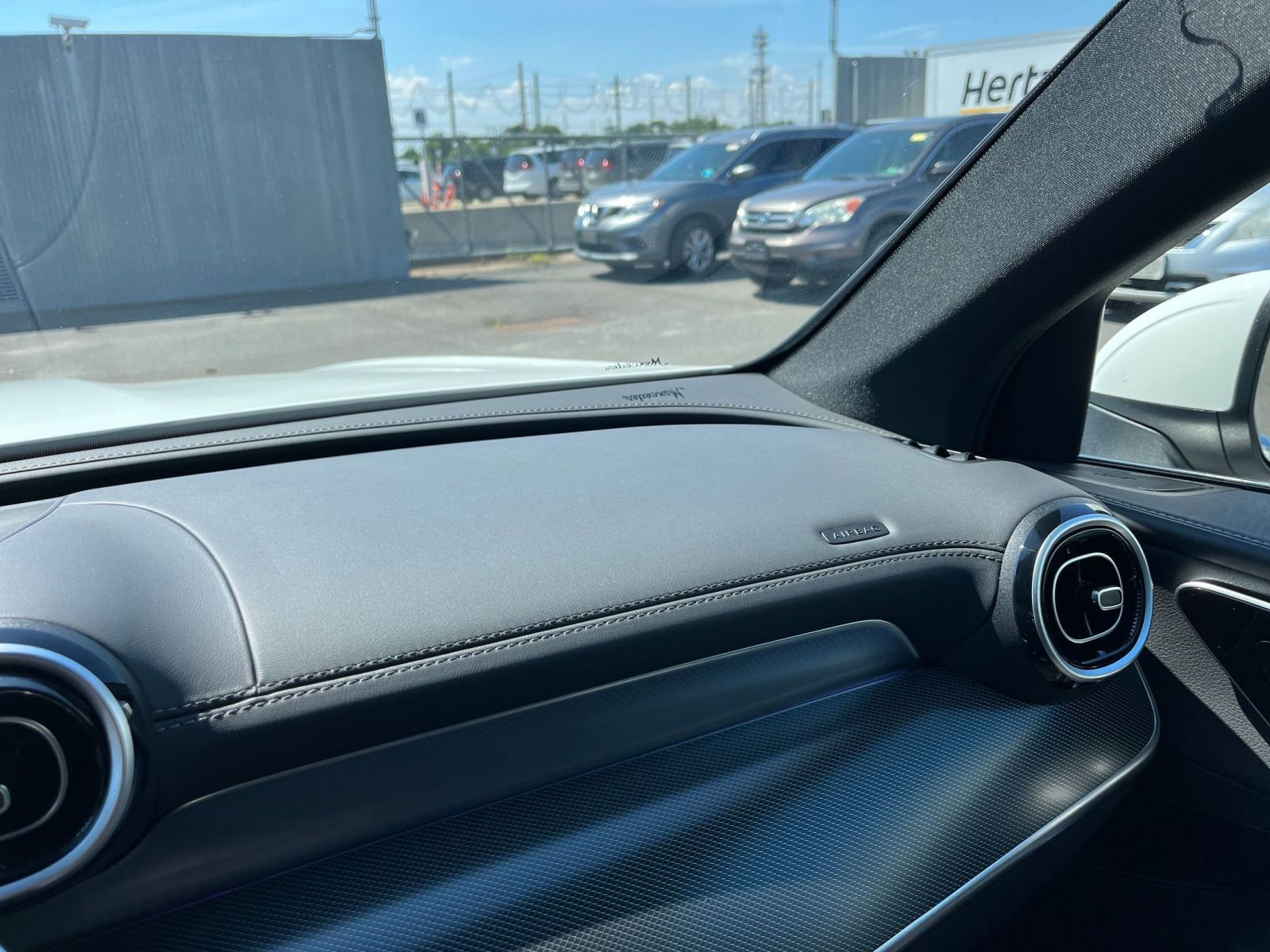 Thumbnail: 2024 Mercedes-Benz GLC - 35