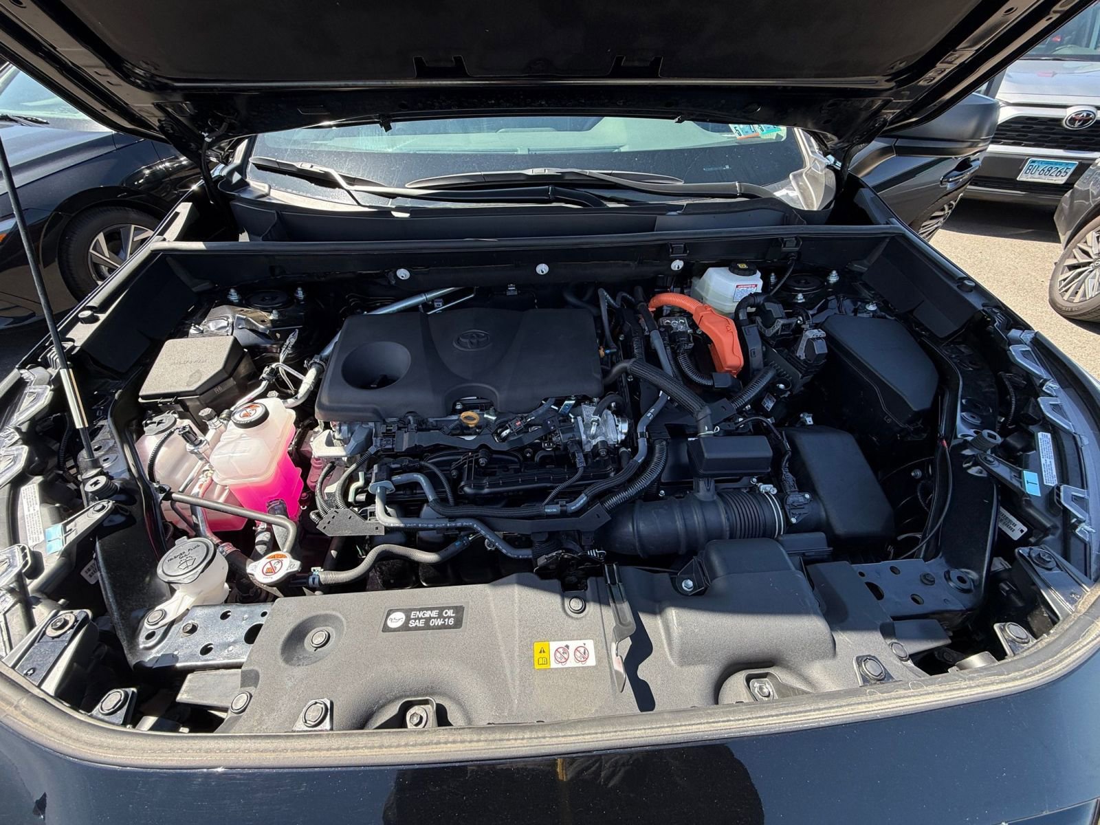 Thumbnail: 2025 Toyota RAV4 - 29