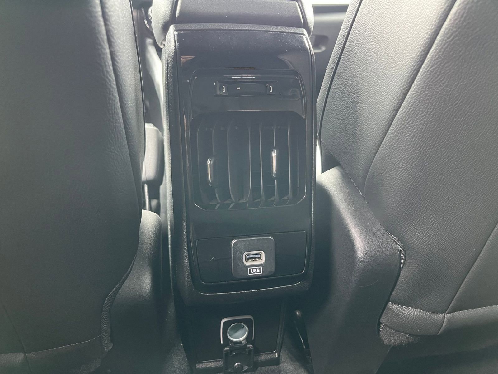 Thumbnail: 2025 Jeep Compass - 25