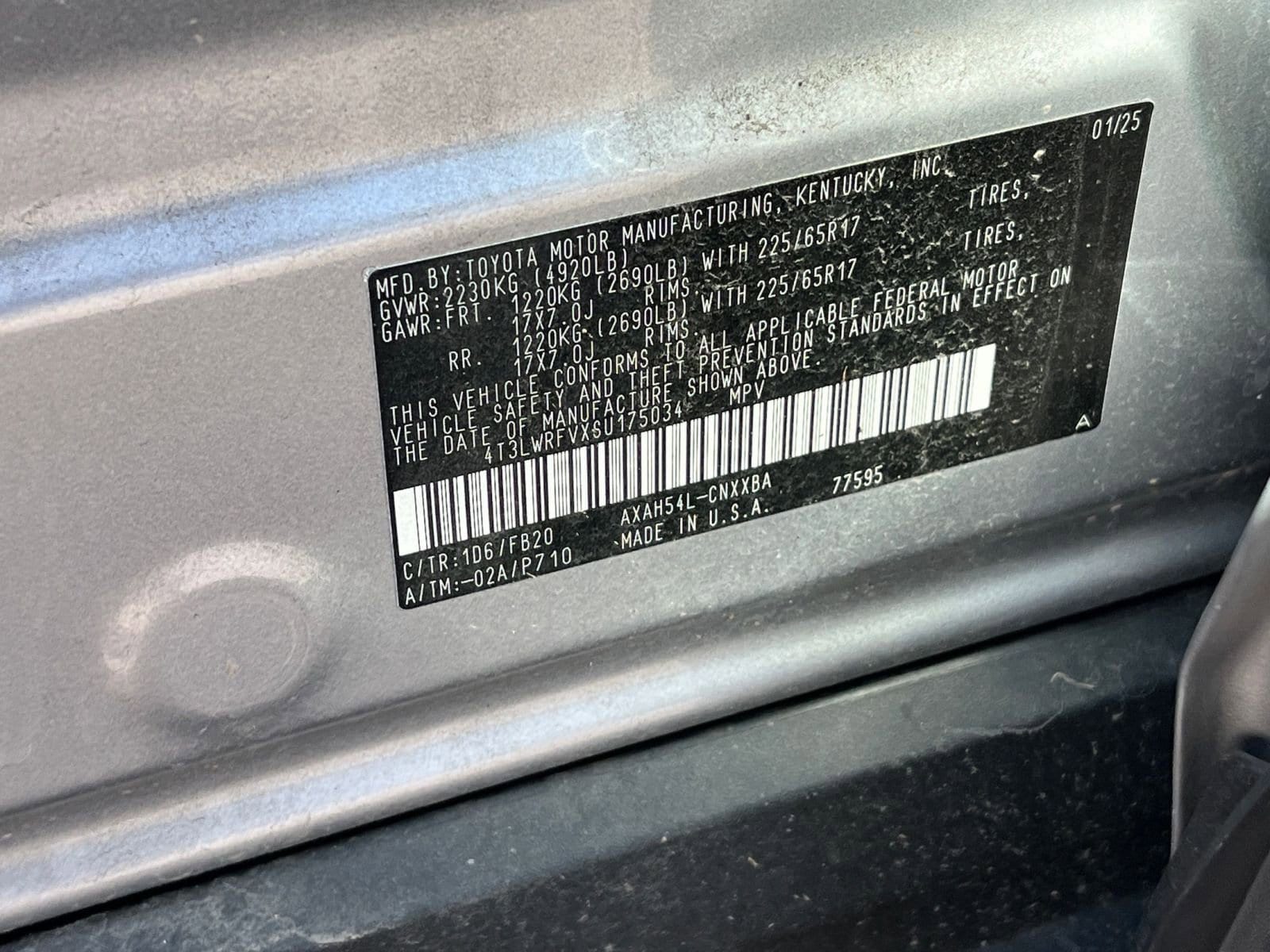 Thumbnail: 2025 Toyota RAV4 - 28