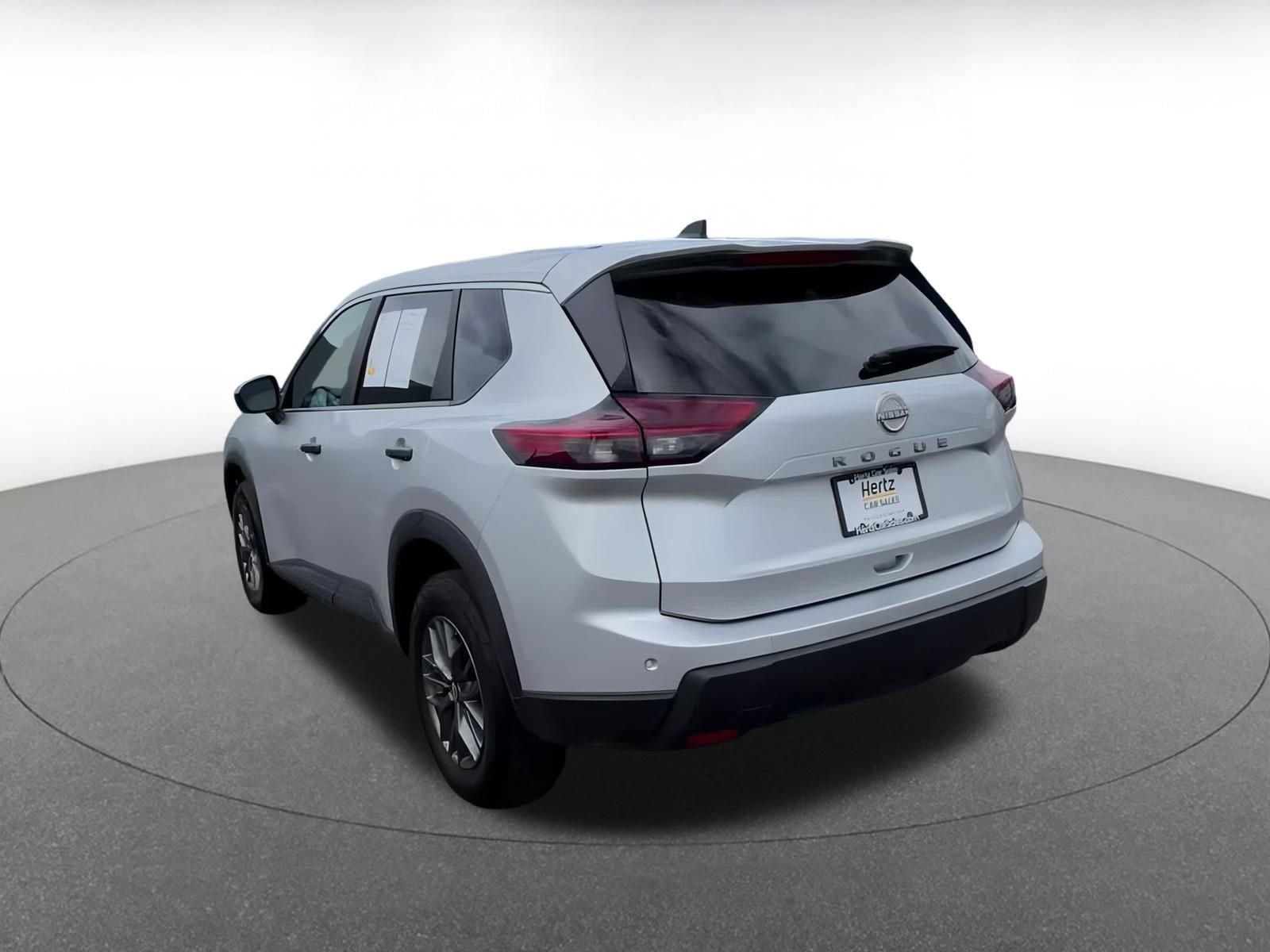 Thumbnail: 2024 Nissan Rogue - 11