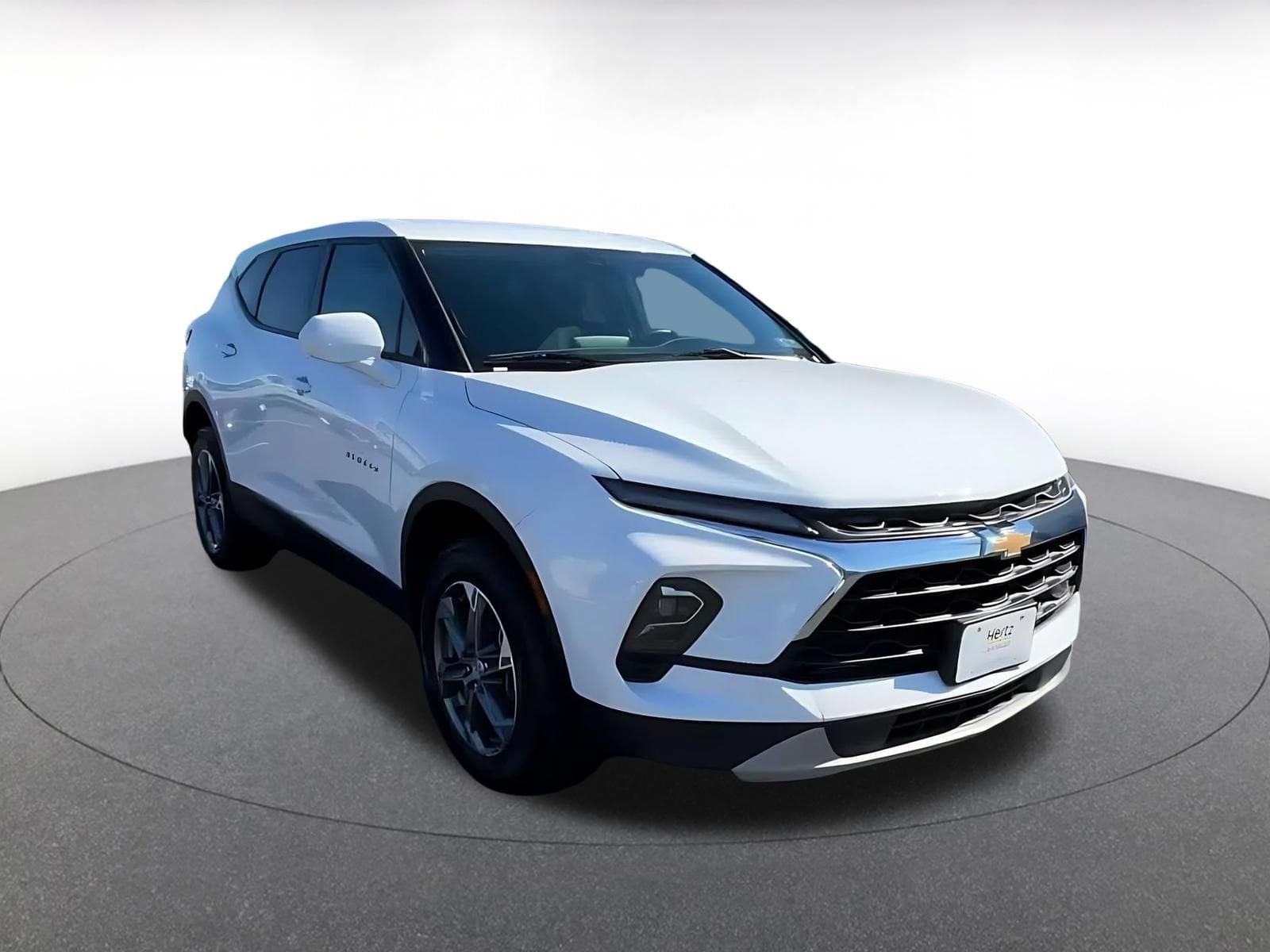 Thumbnail: 2025 Chevrolet Blazer - 3