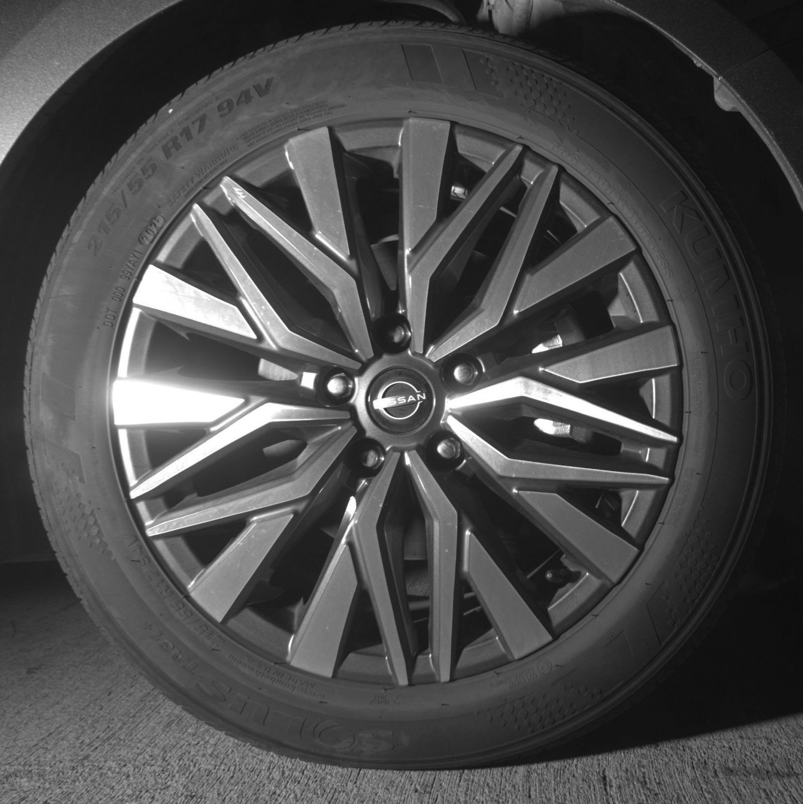 Thumbnail: 2025 Nissan Altima - 28