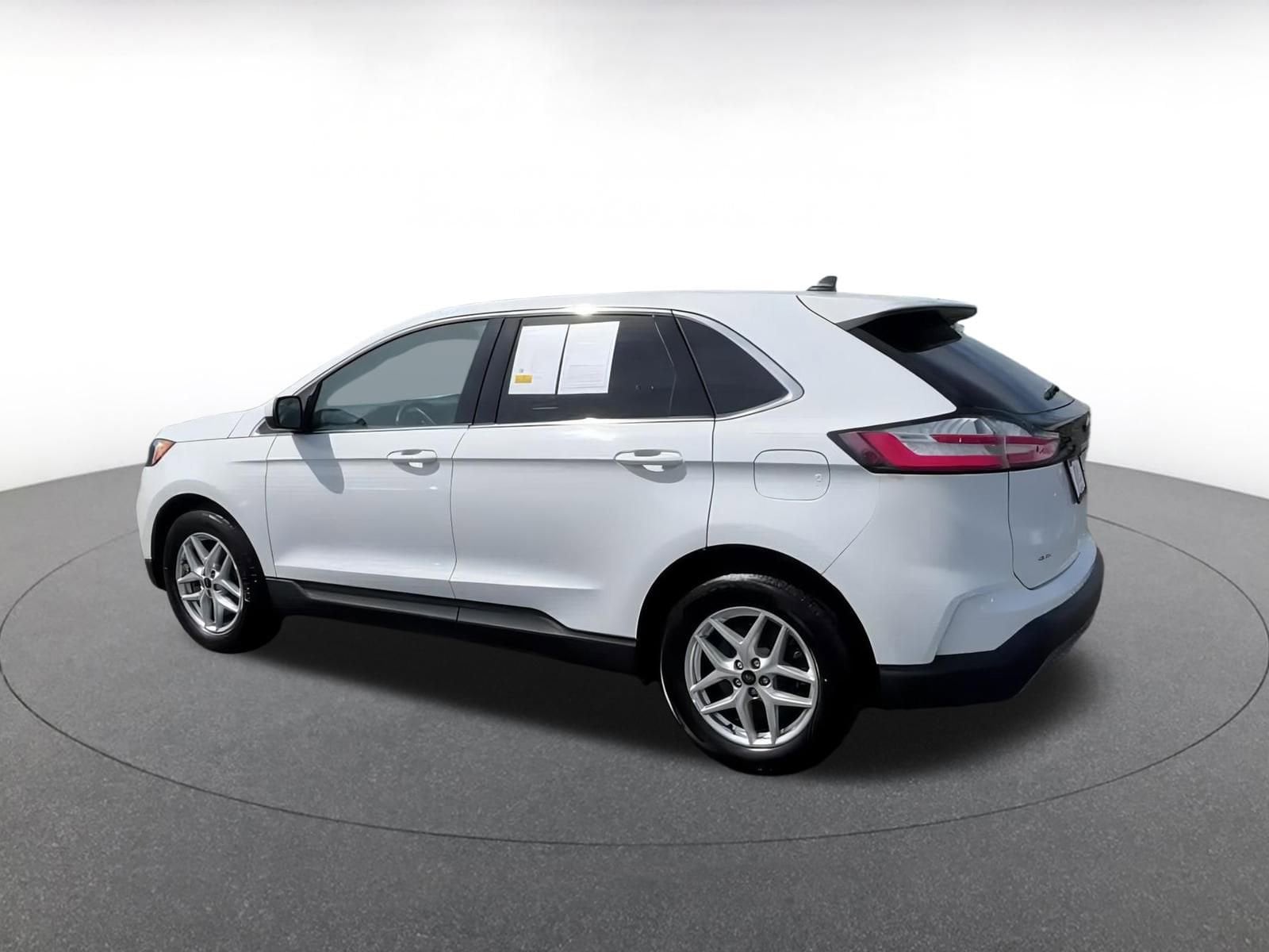 Thumbnail: 2024 Ford Edge - 10