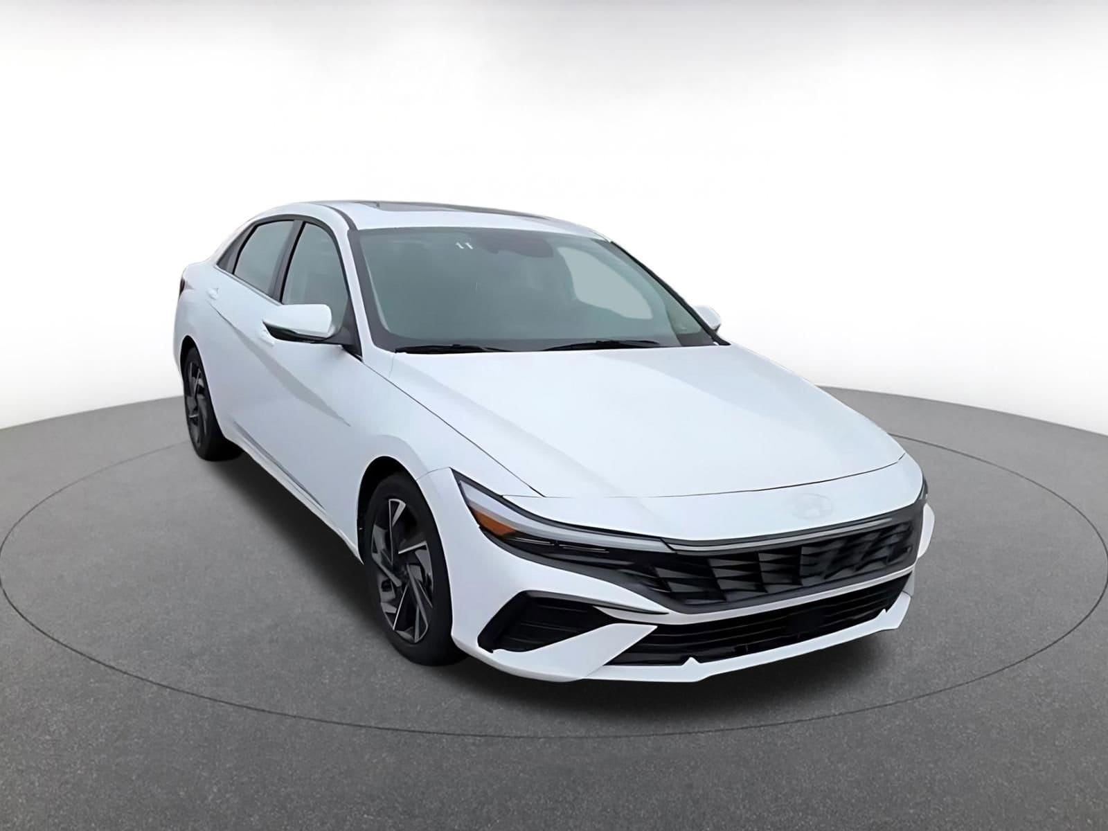 Thumbnail: 2025 Hyundai Elantra - 3