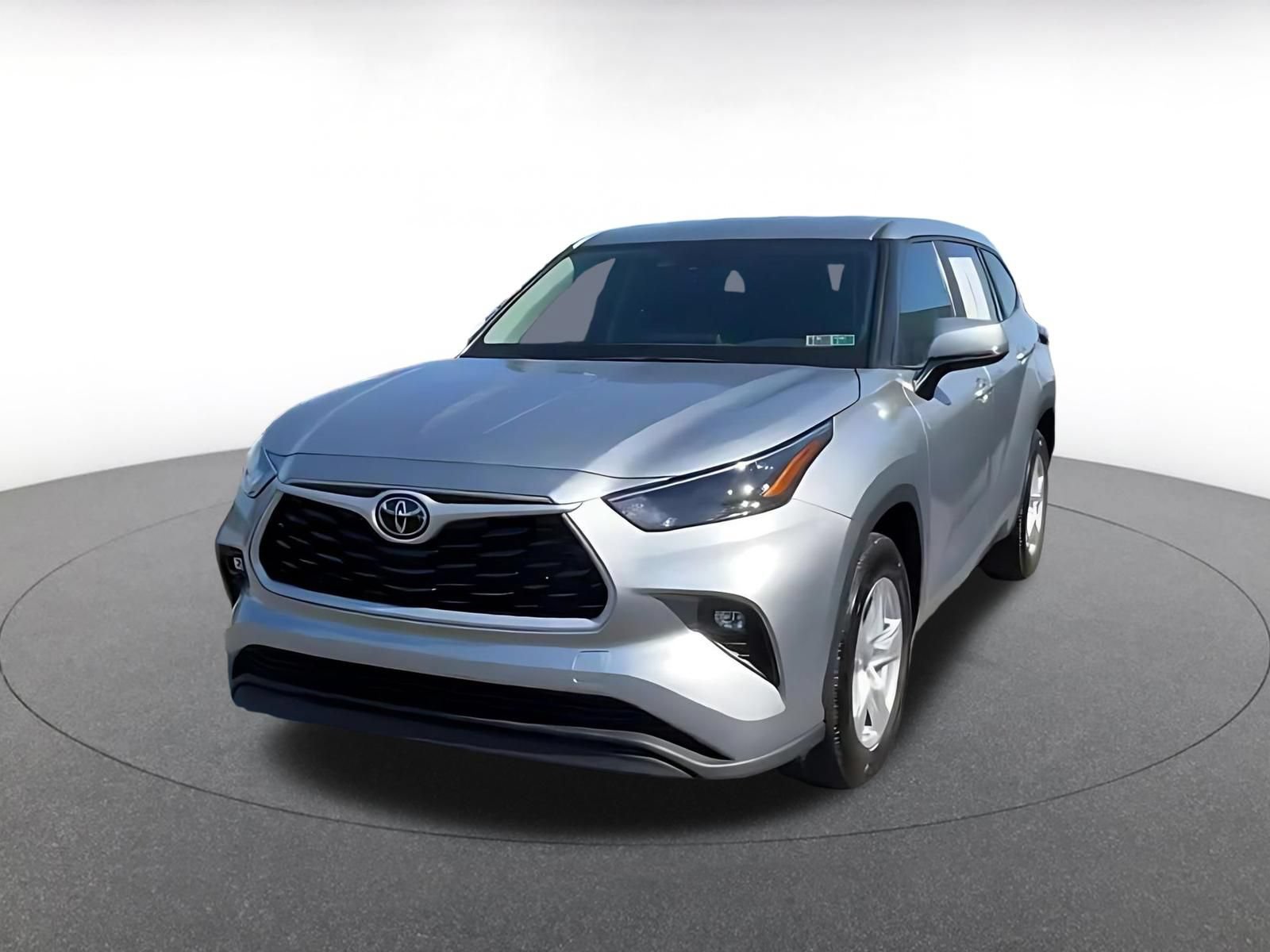 Thumbnail: 2025 Toyota Highlander - 5