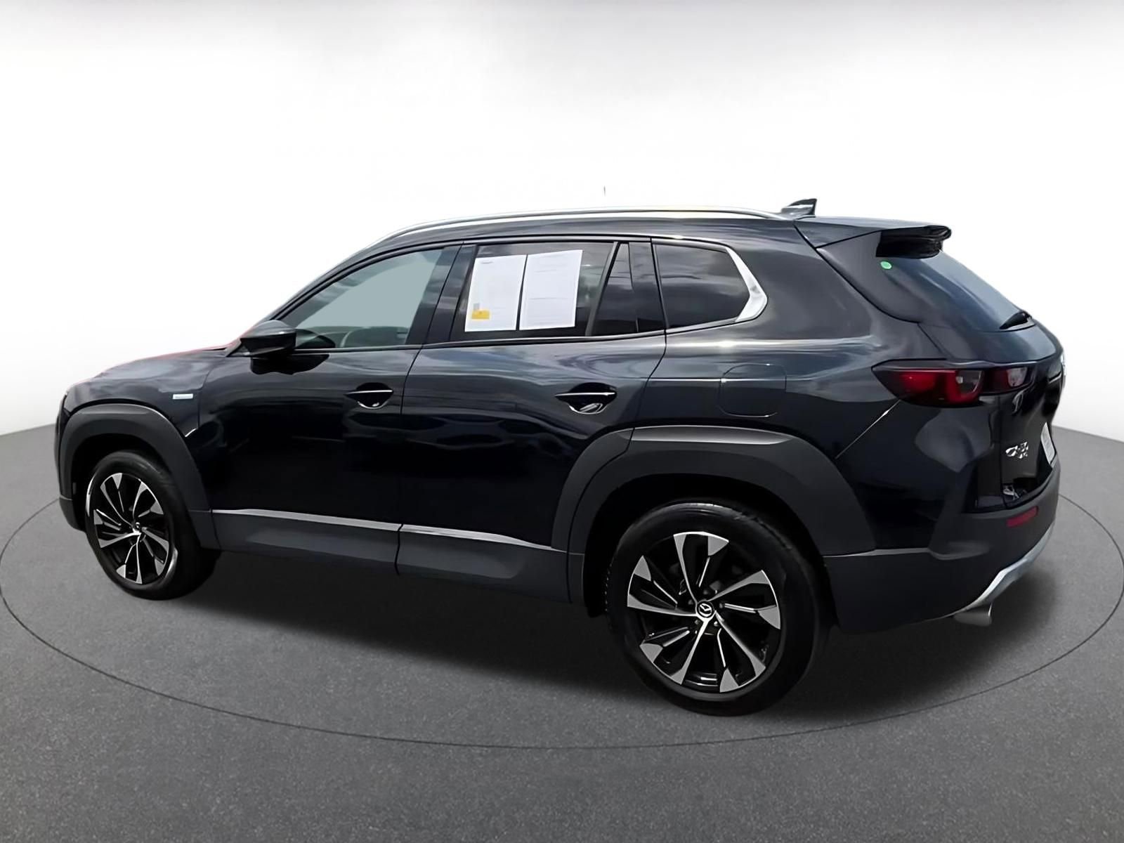 Thumbnail: 2025 Mazda CX-50 - 10