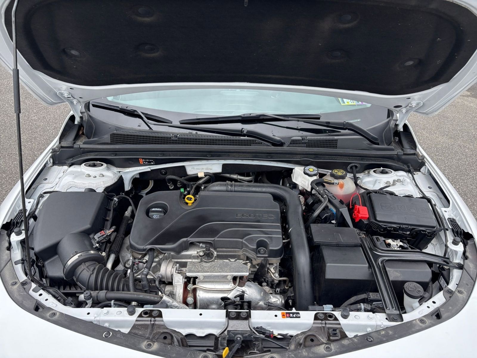 Thumbnail: 2024 Chevrolet Malibu - 32