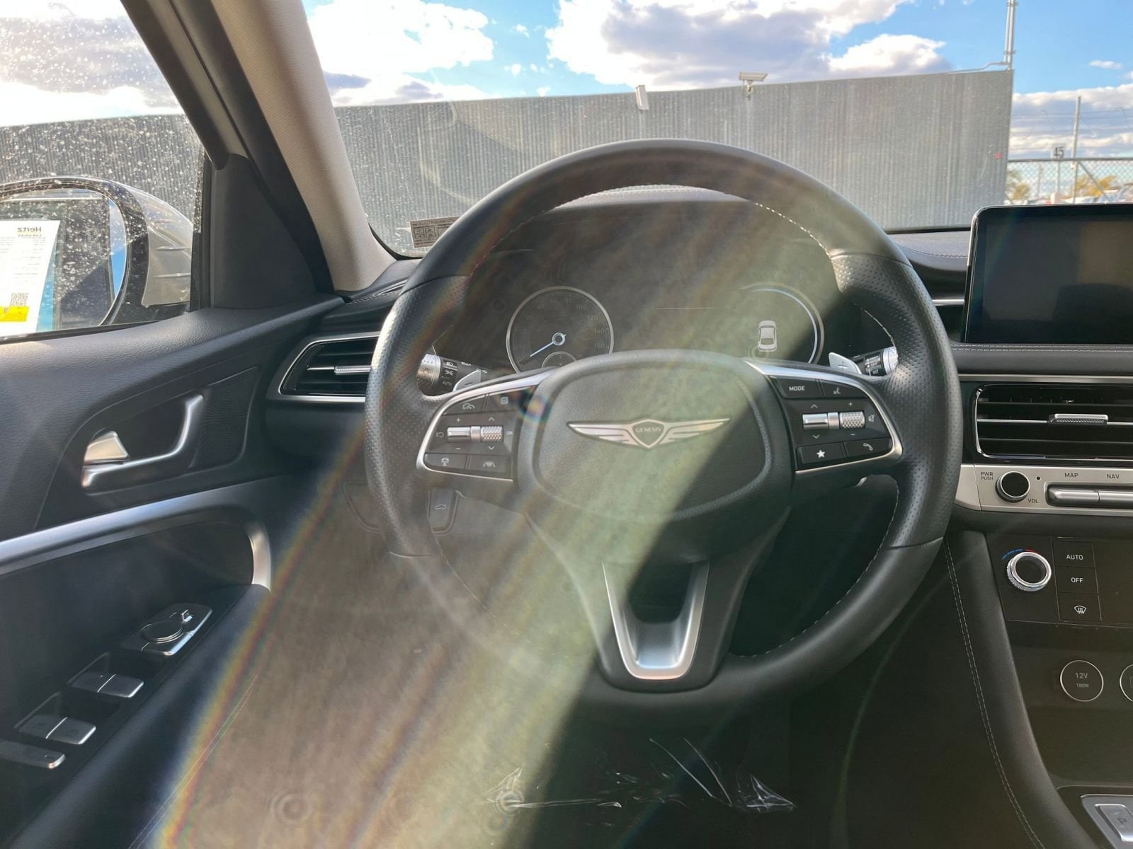 Thumbnail: 2025 Genesis G70 - 28