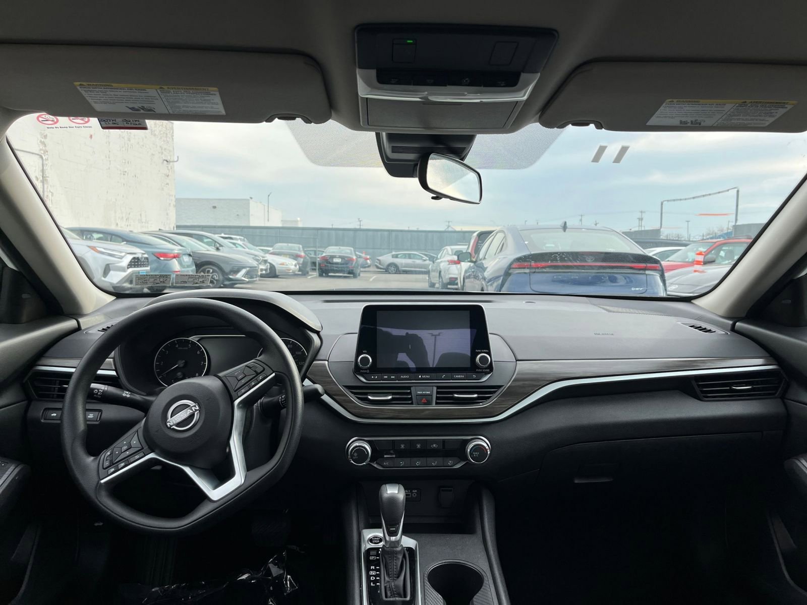 Thumbnail: 2025 Nissan Altima - 33