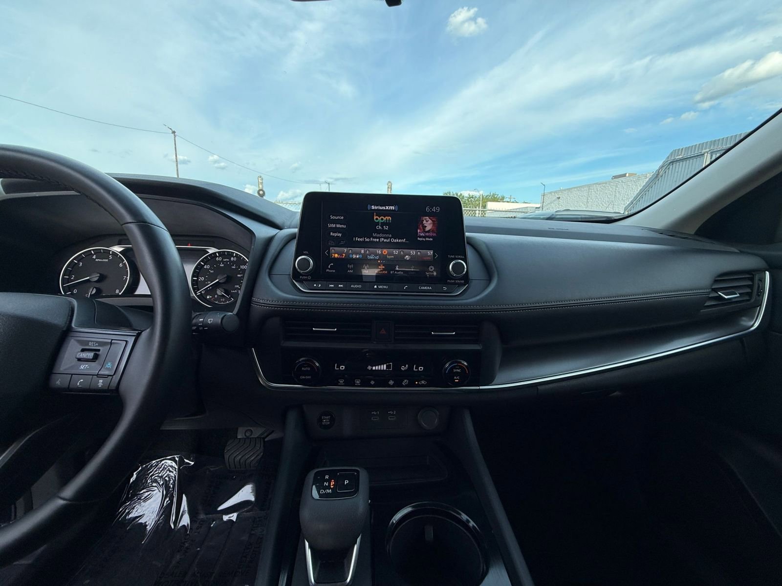 Thumbnail: 2025 Nissan Rogue - 17