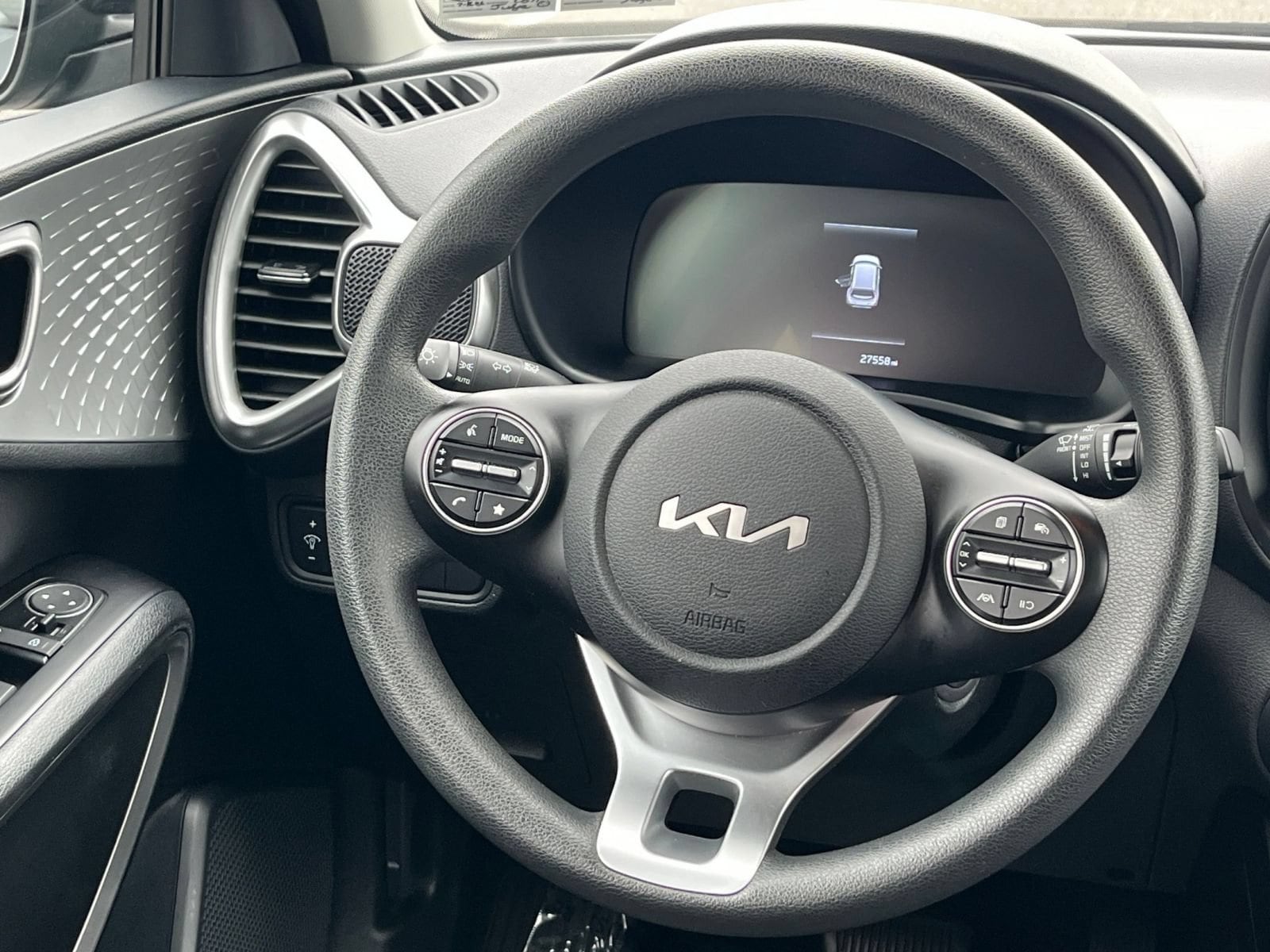 Thumbnail: 2025 Kia Soul - 21