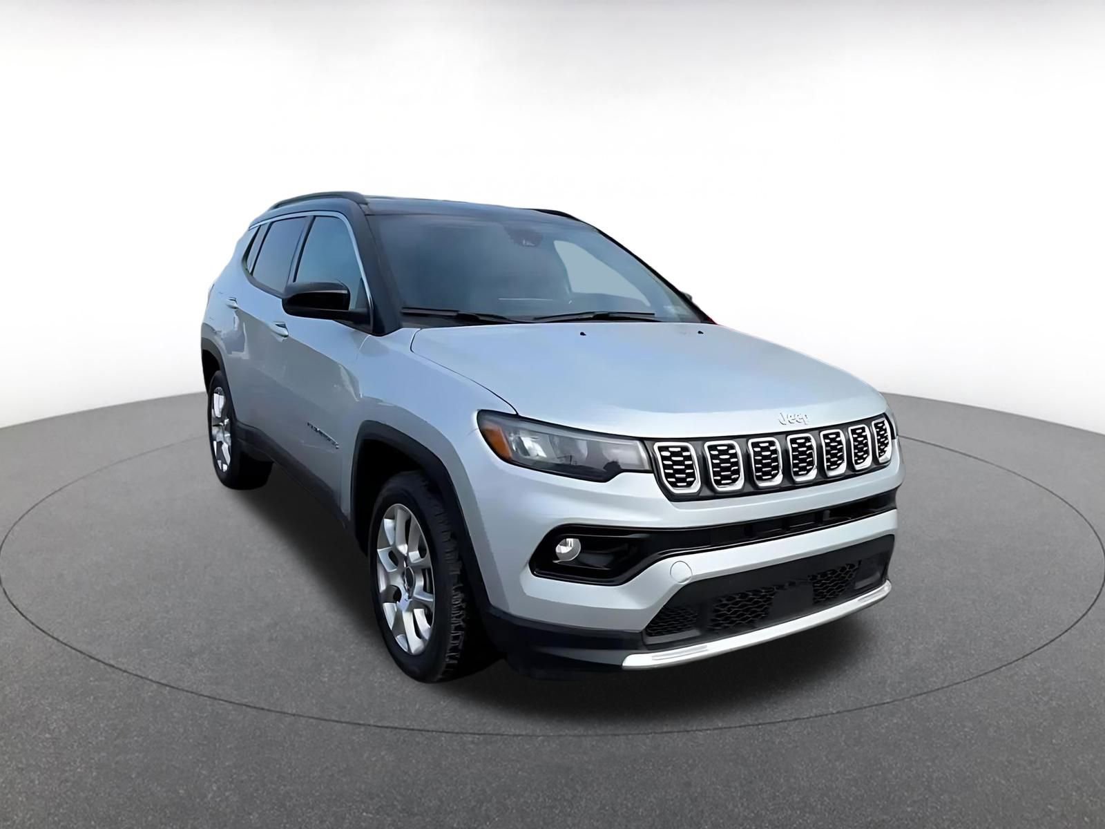 Thumbnail: 2025 Jeep Compass - 3